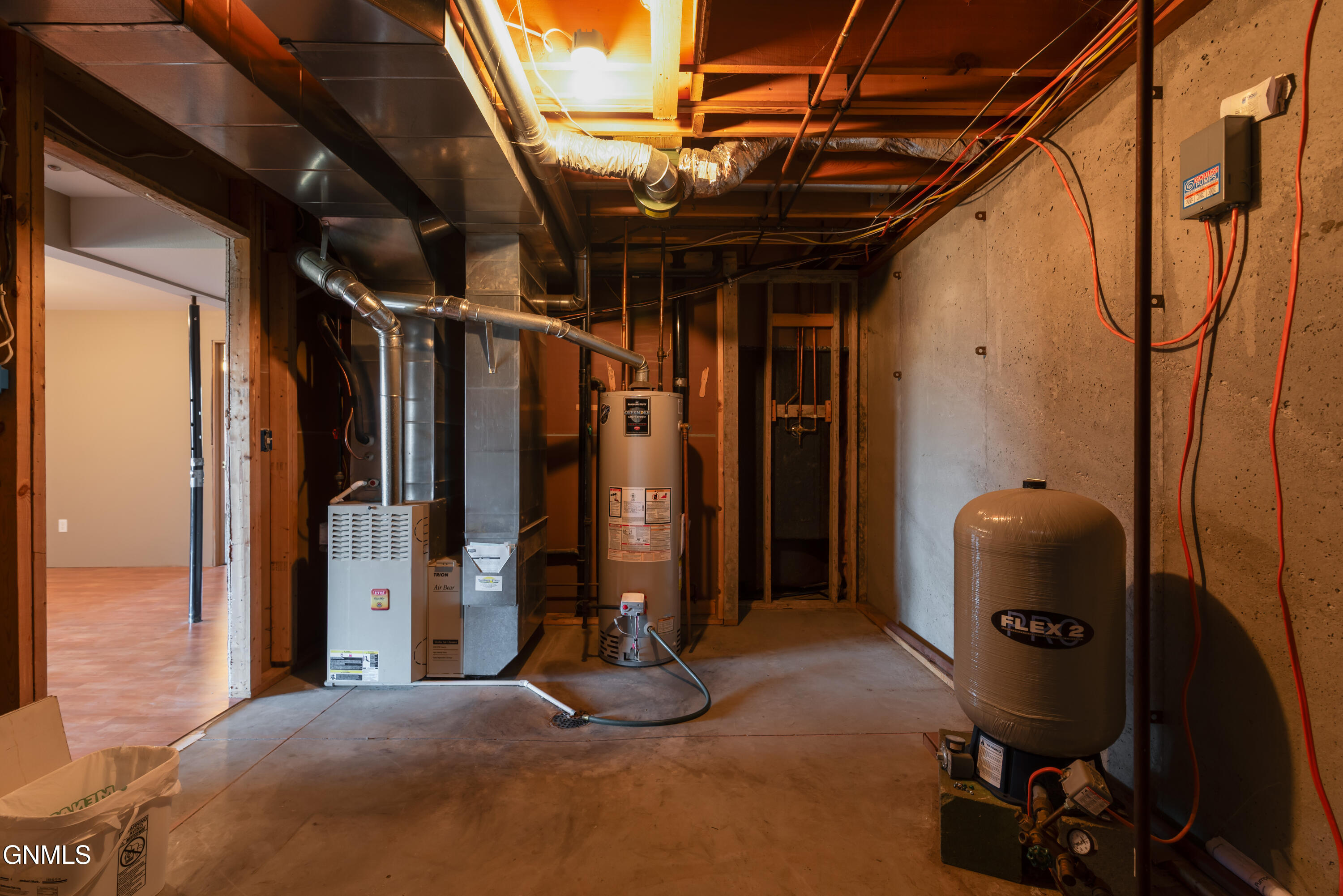 property viewer photo 29