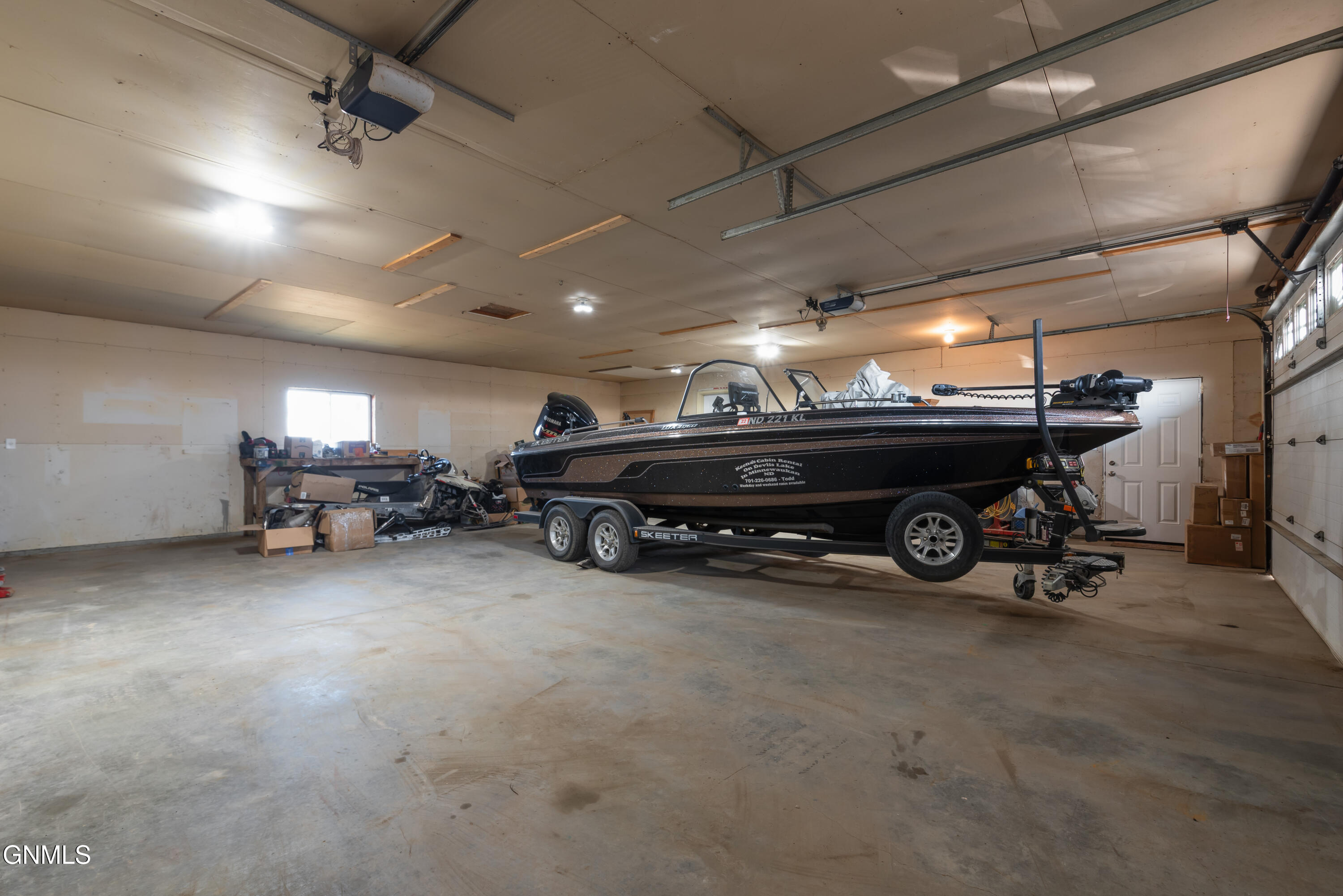 property viewer photo 32