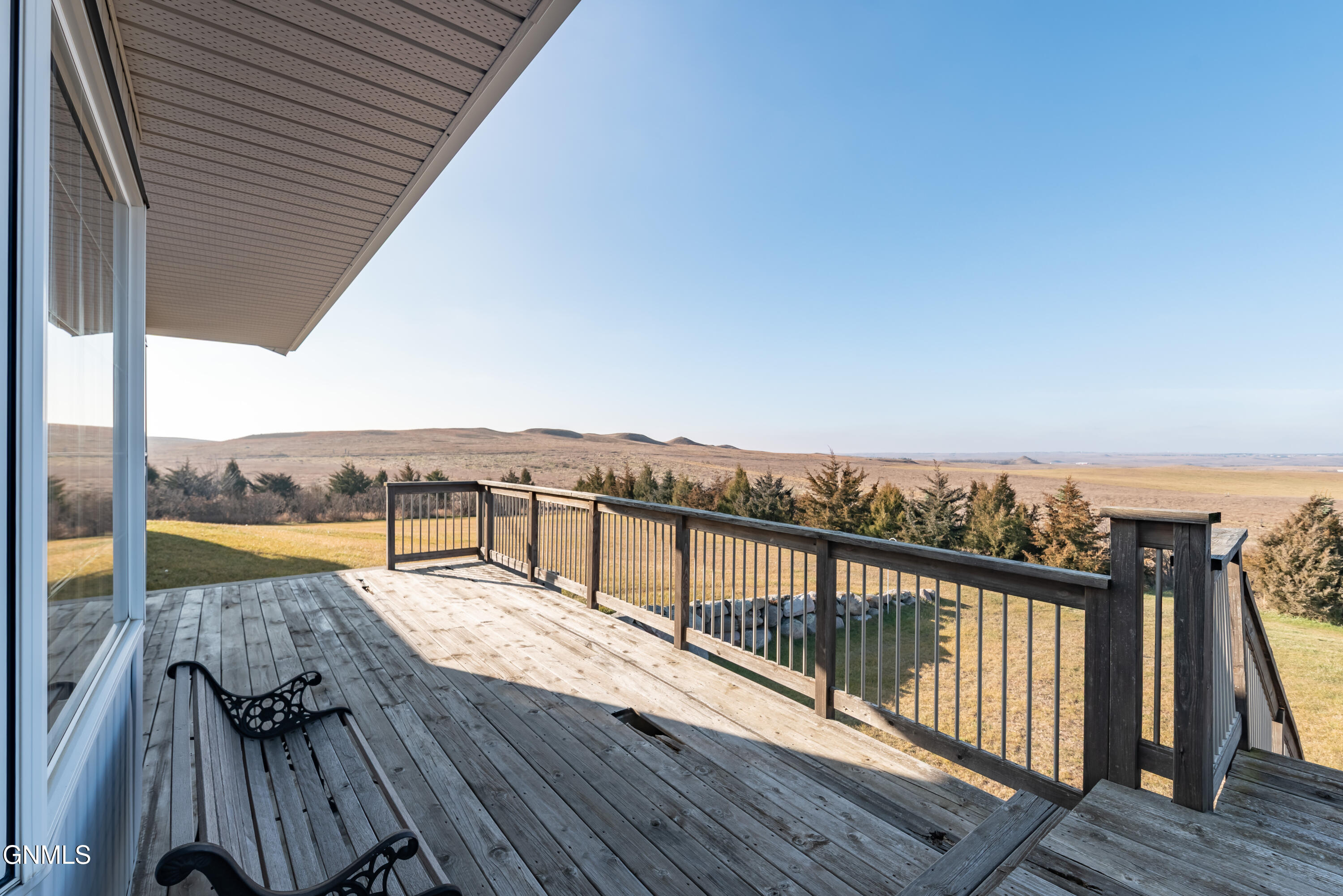 property viewer photo 6