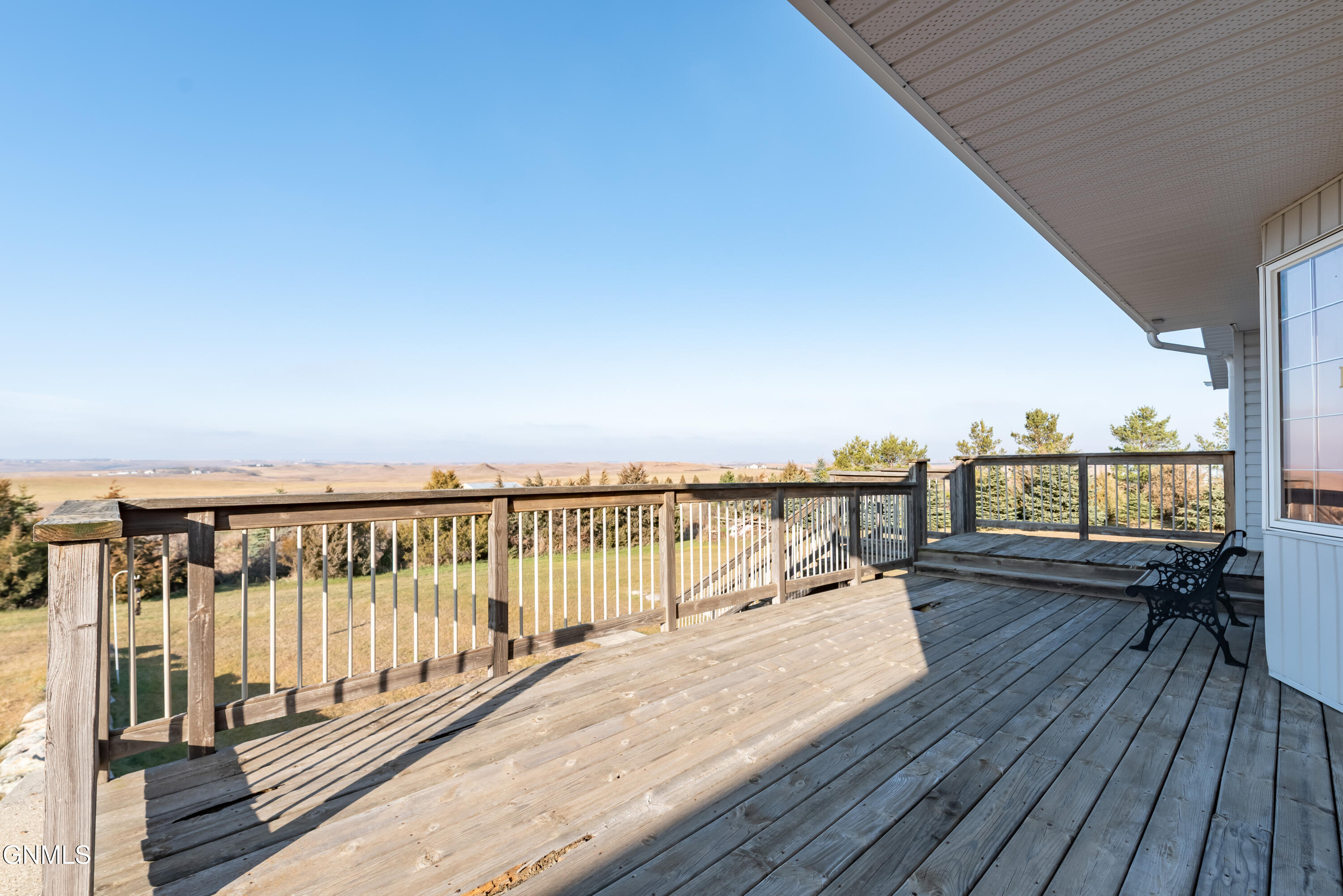 property viewer photo 7