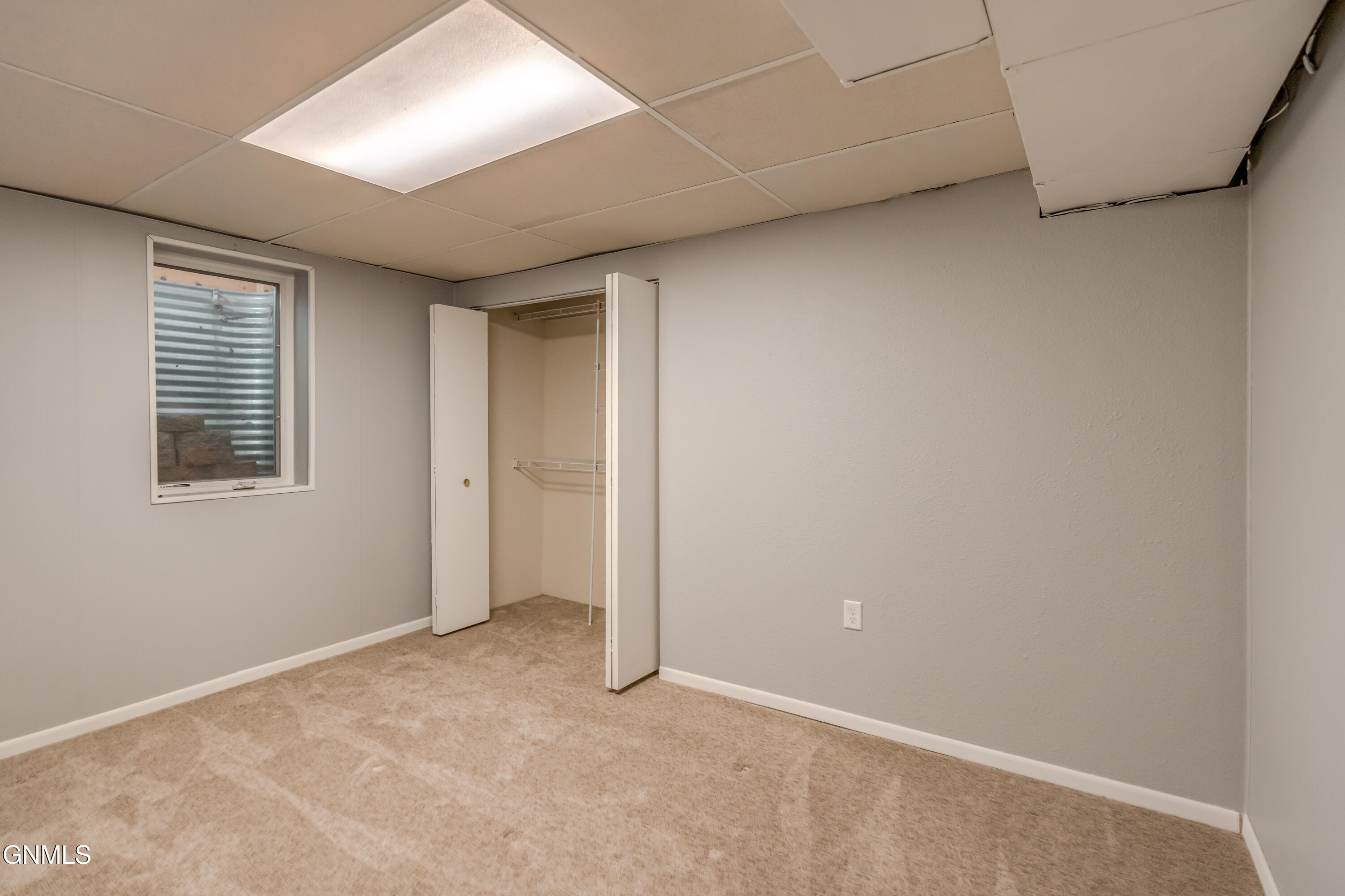 property viewer photo 20