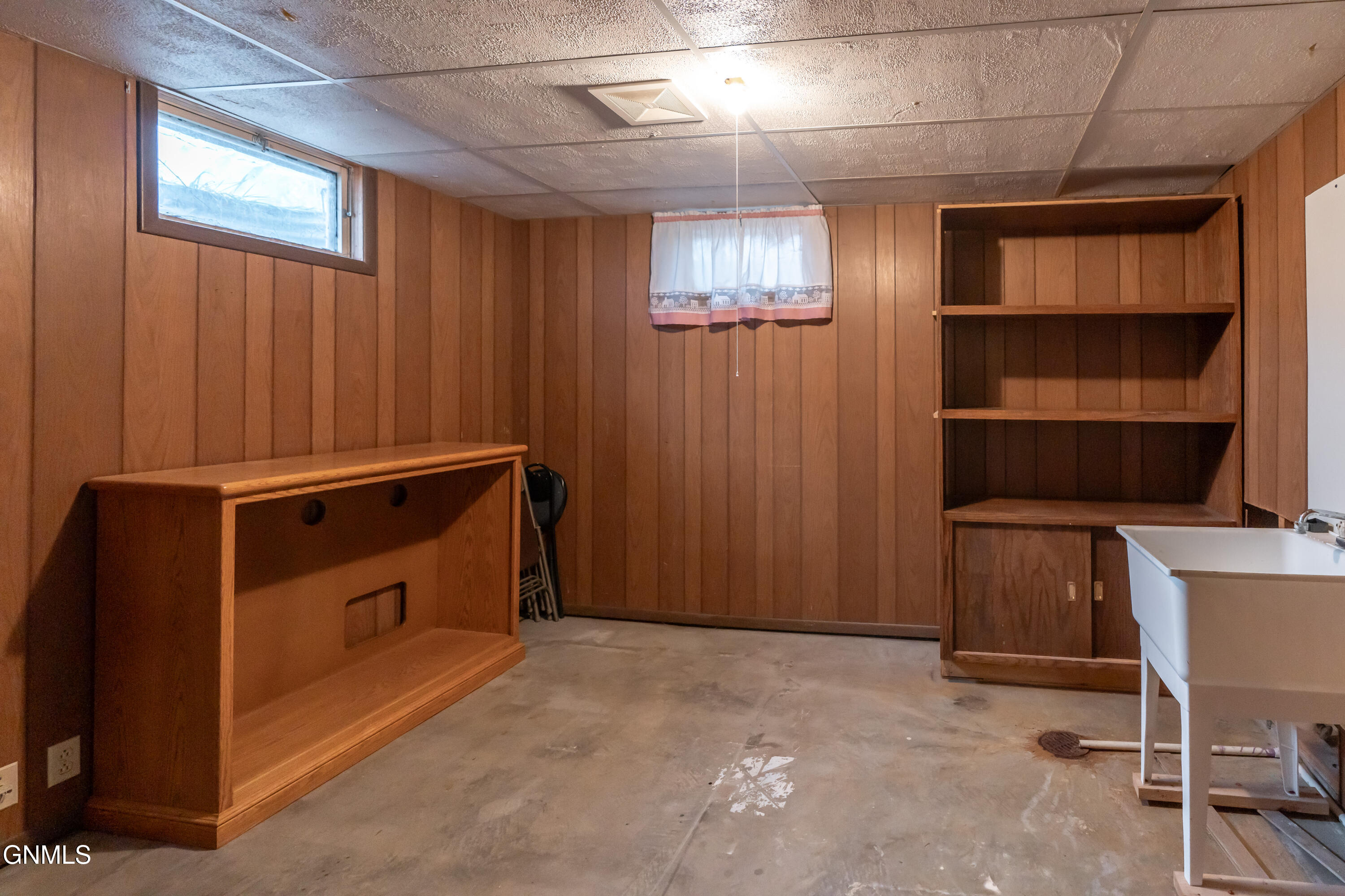 property viewer photo 22