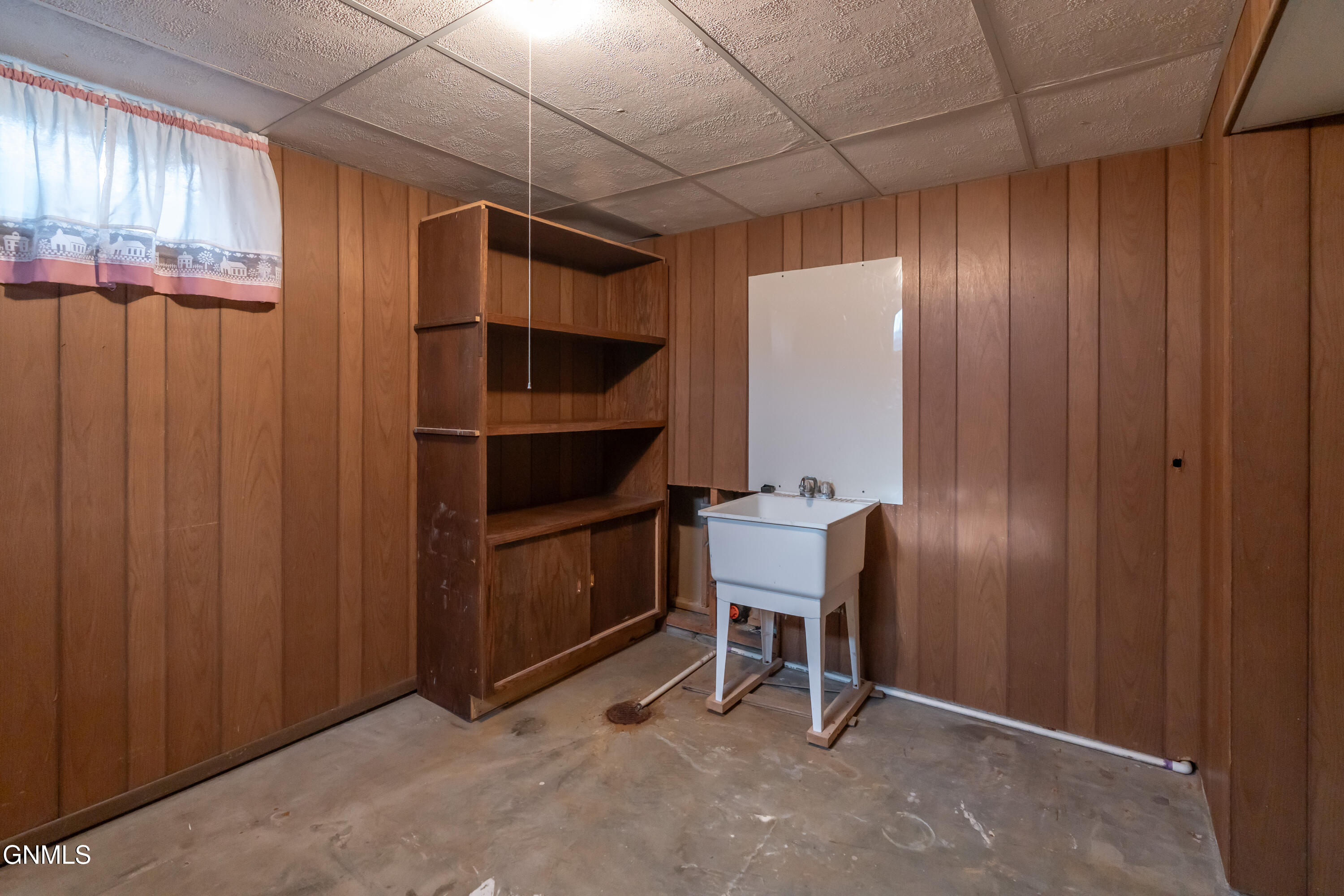 property viewer photo 23