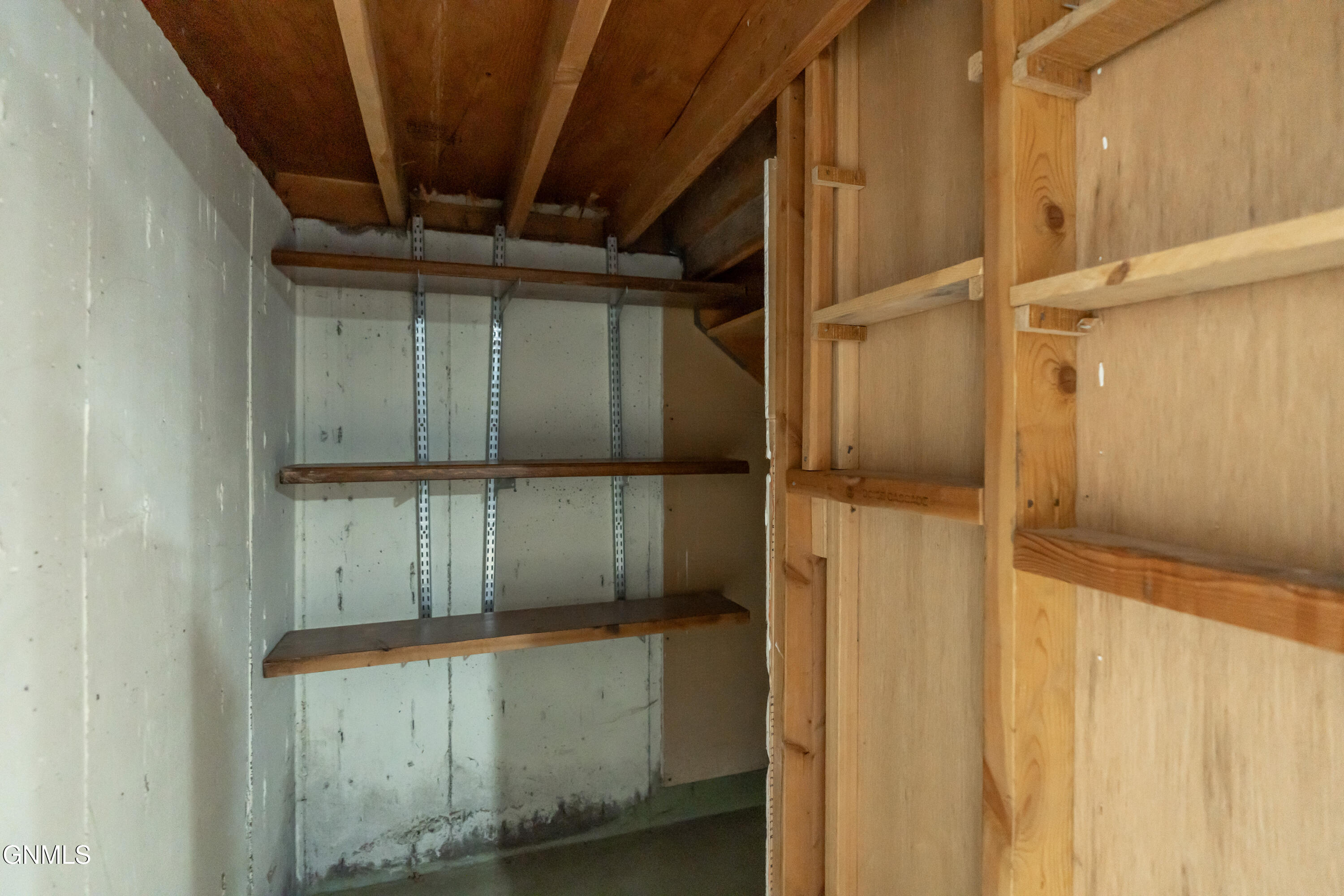 property viewer photo 24