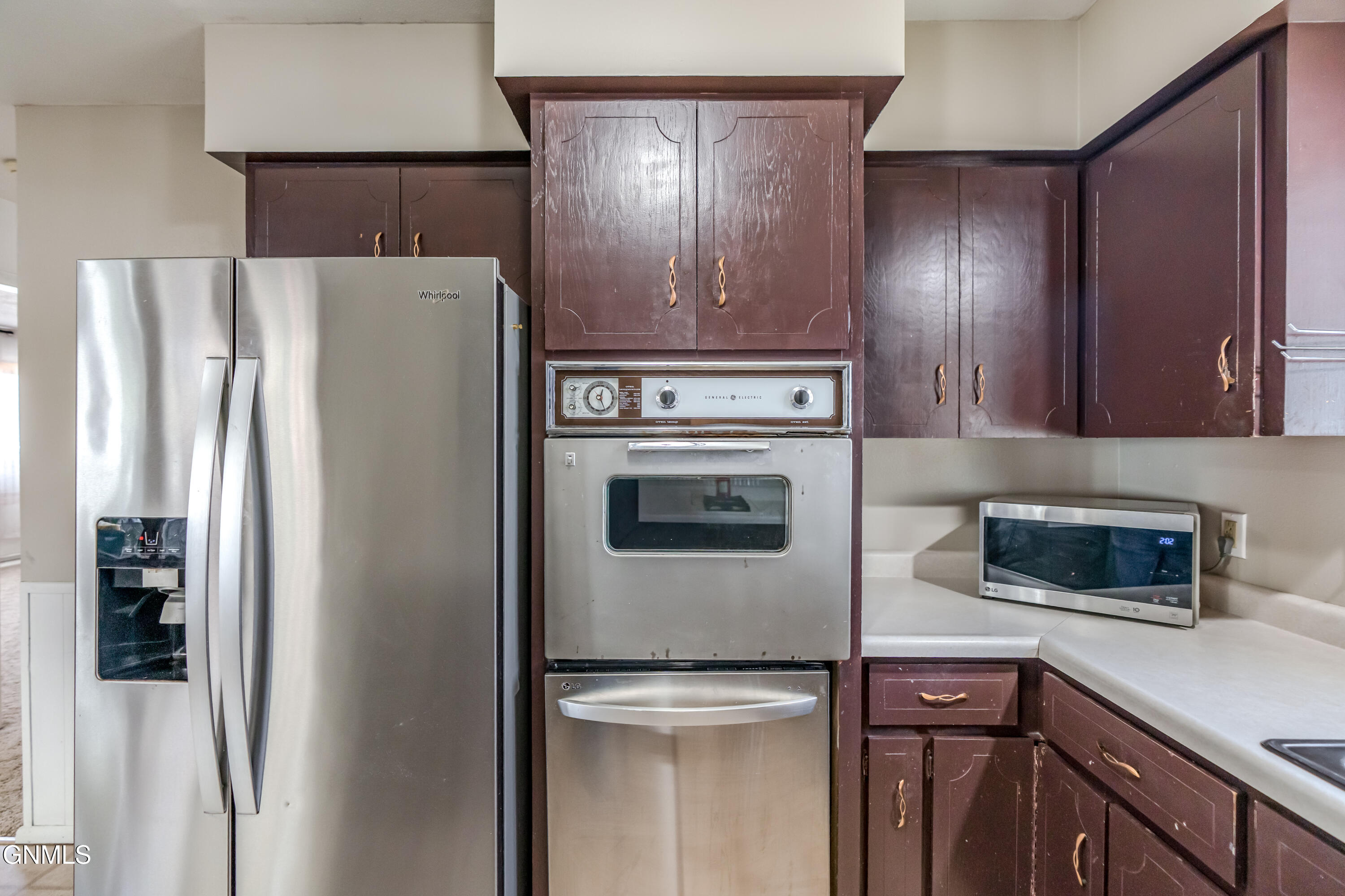 property viewer photo 5