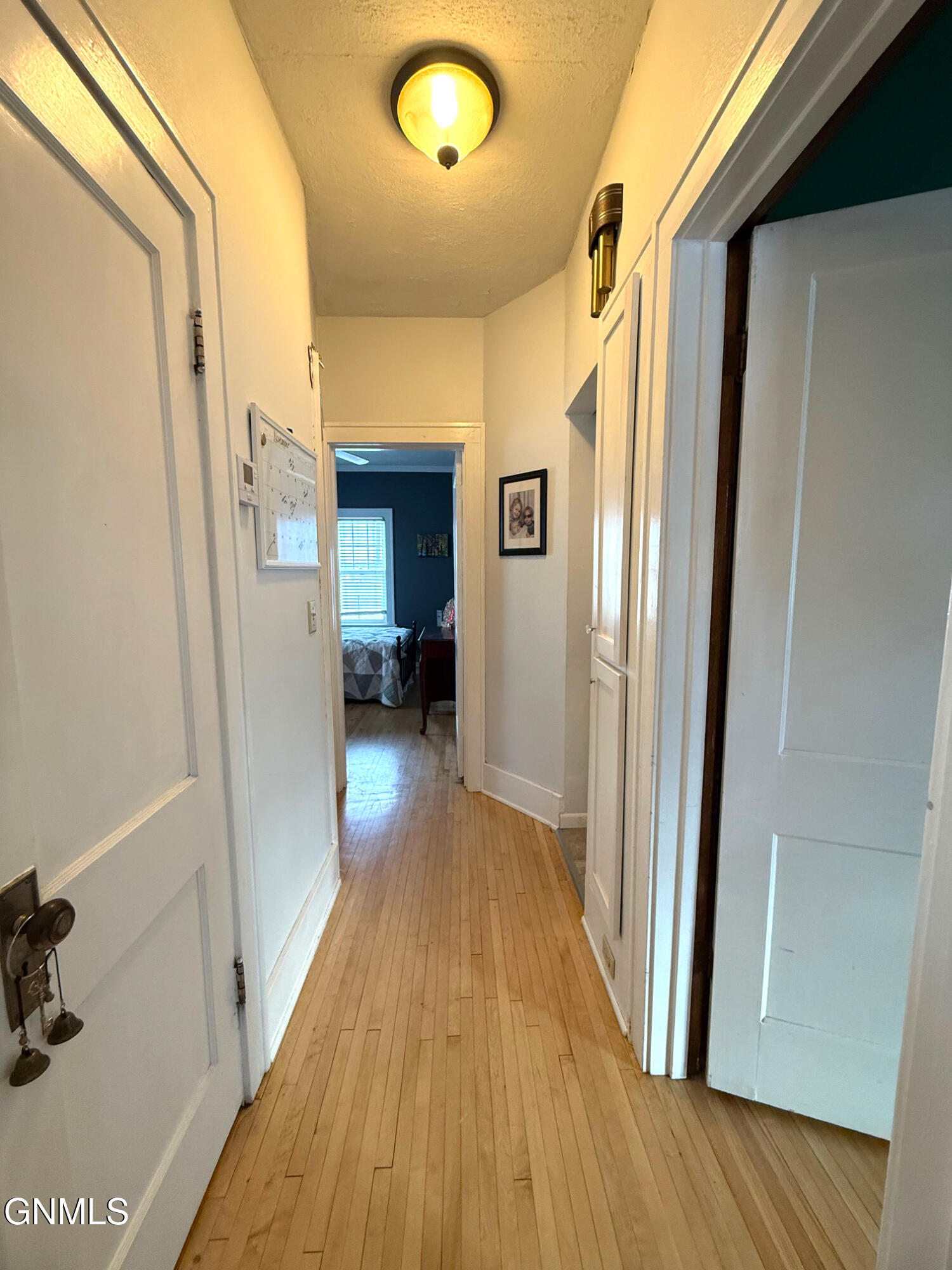 property viewer photo 16