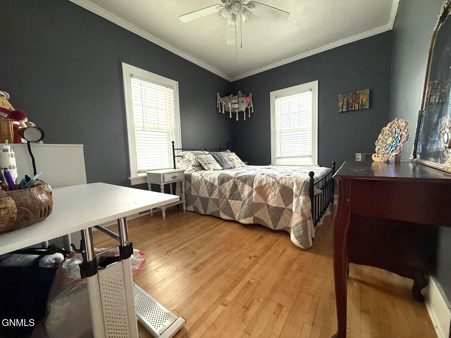 property viewer photo 19