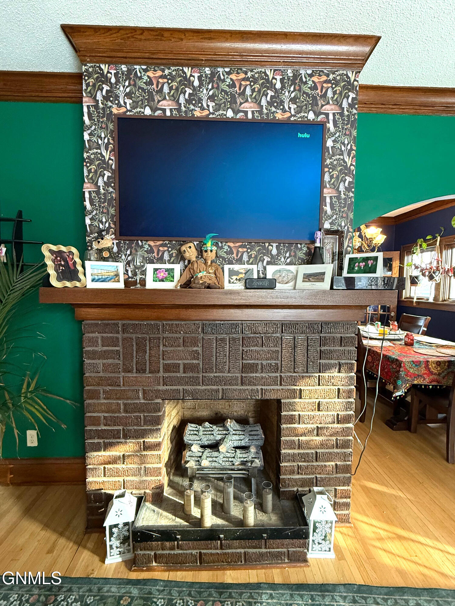 property viewer photo 4