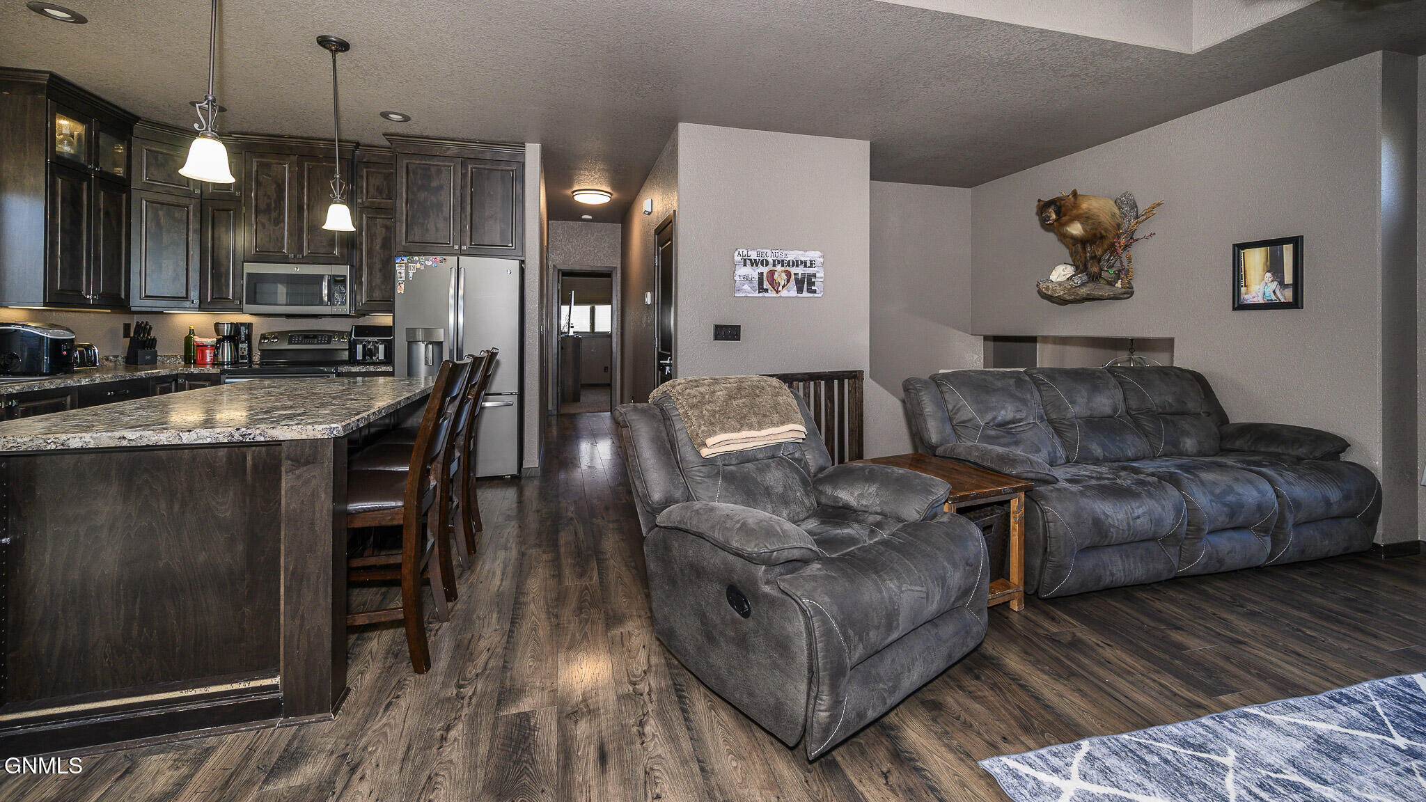 property viewer photo 17