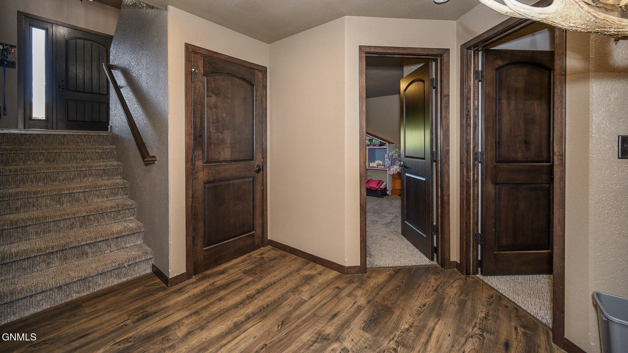 property viewer photo 34