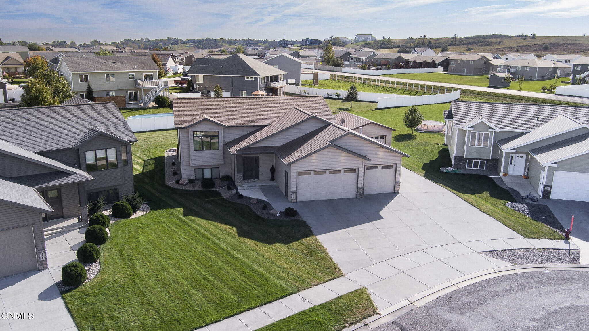 property viewer photo 6