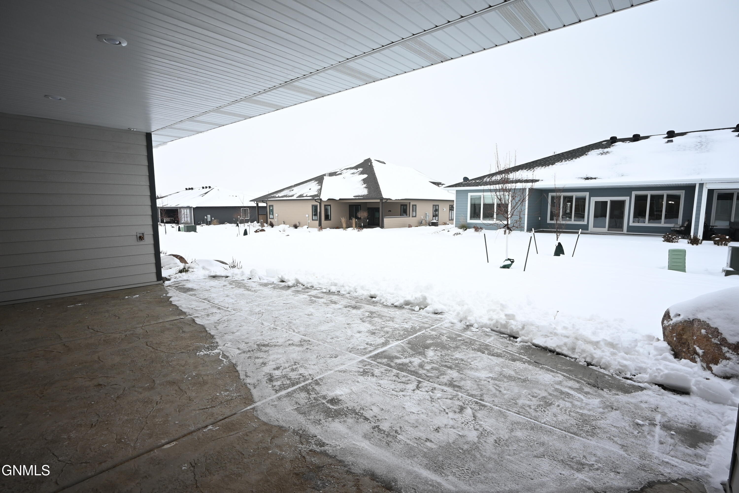 property viewer photo 11