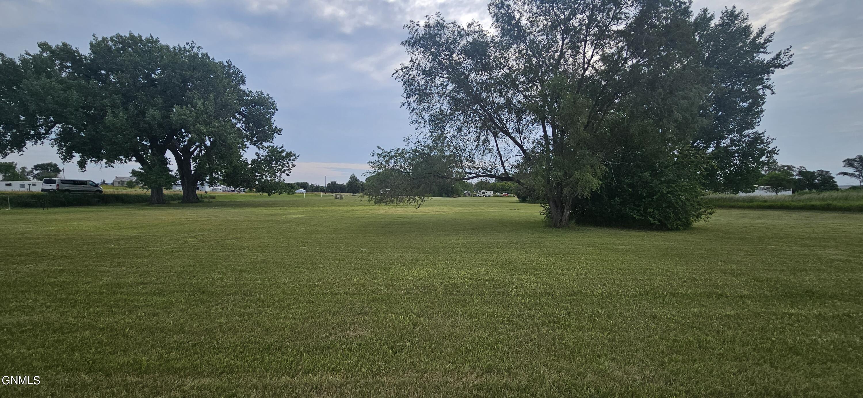 main property photo 9