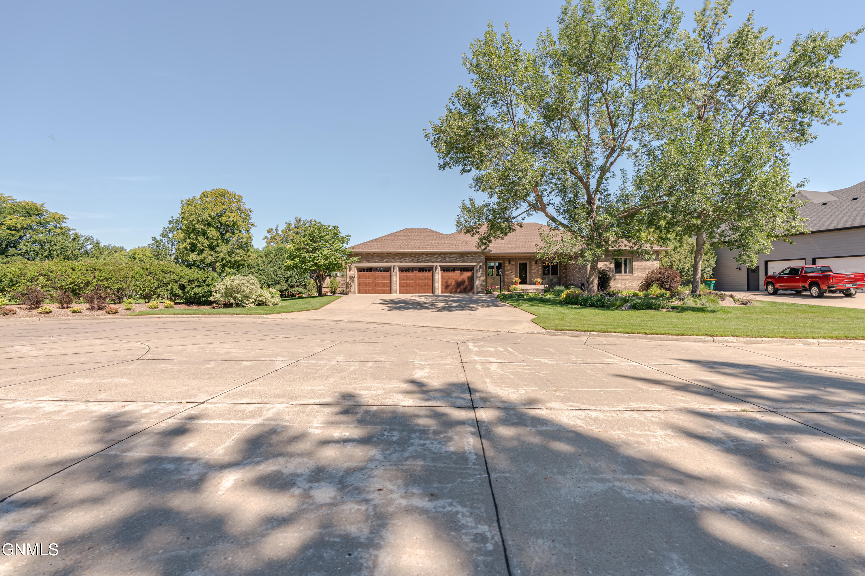 main property photo 119