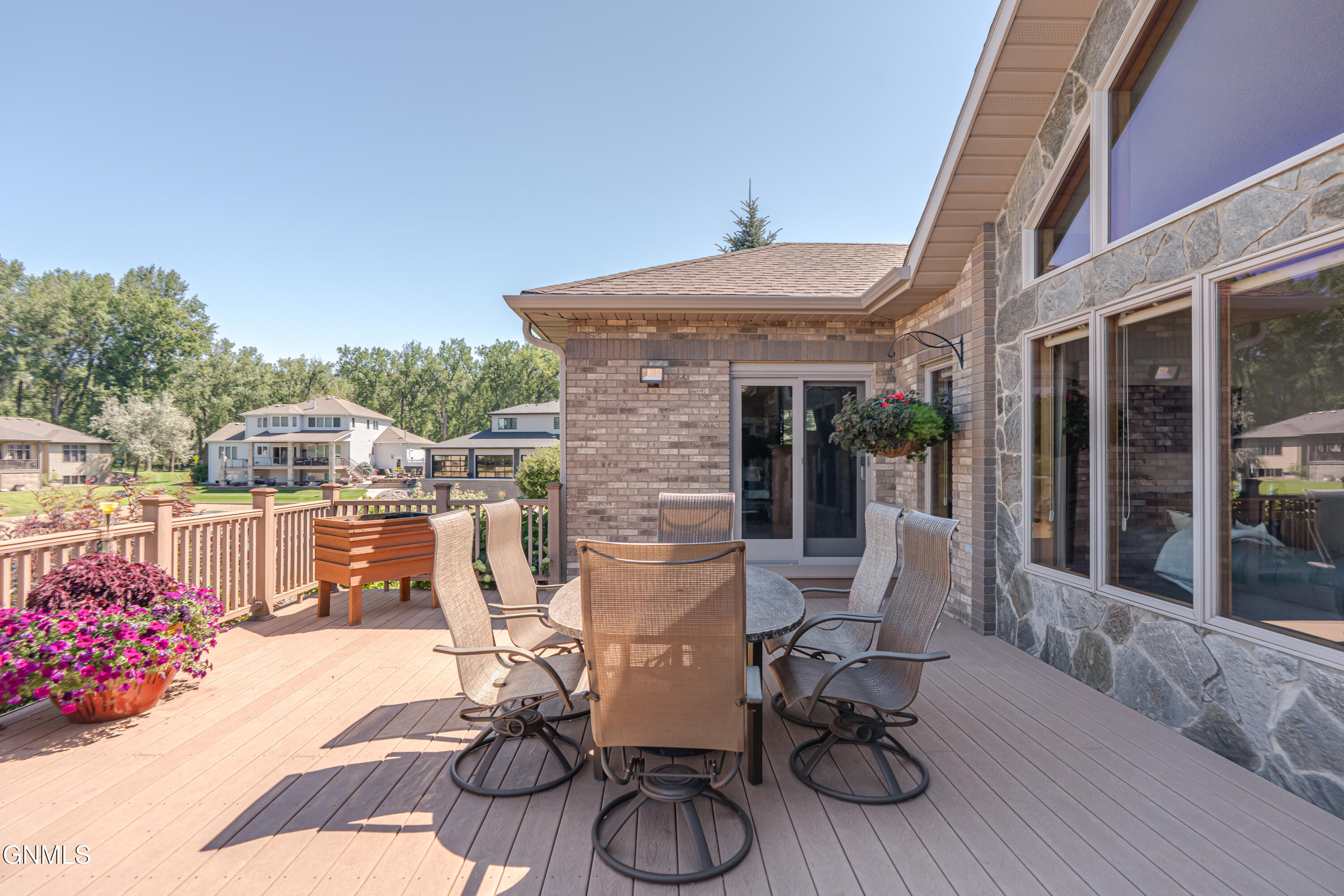 main property photo 138