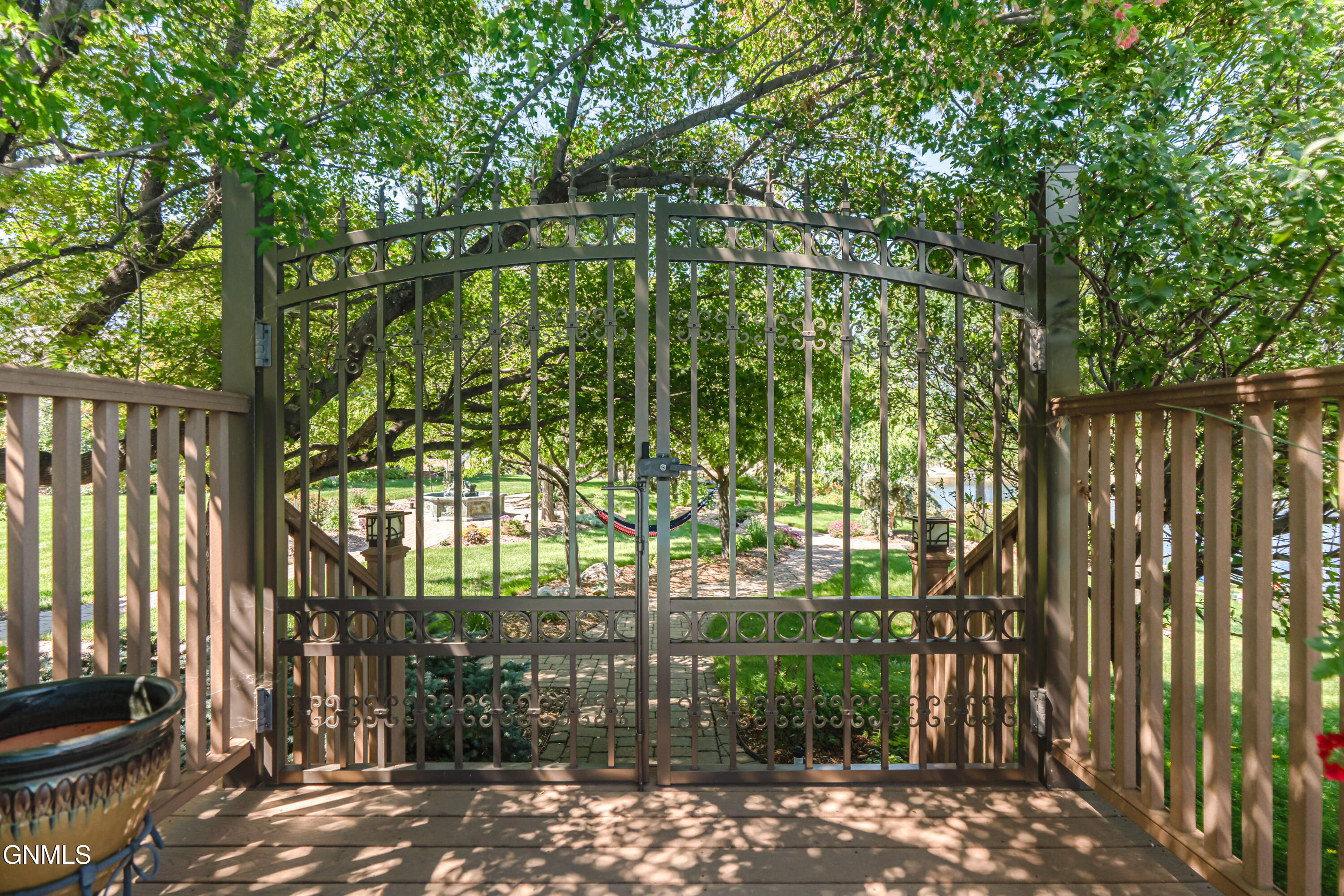 main property photo 144