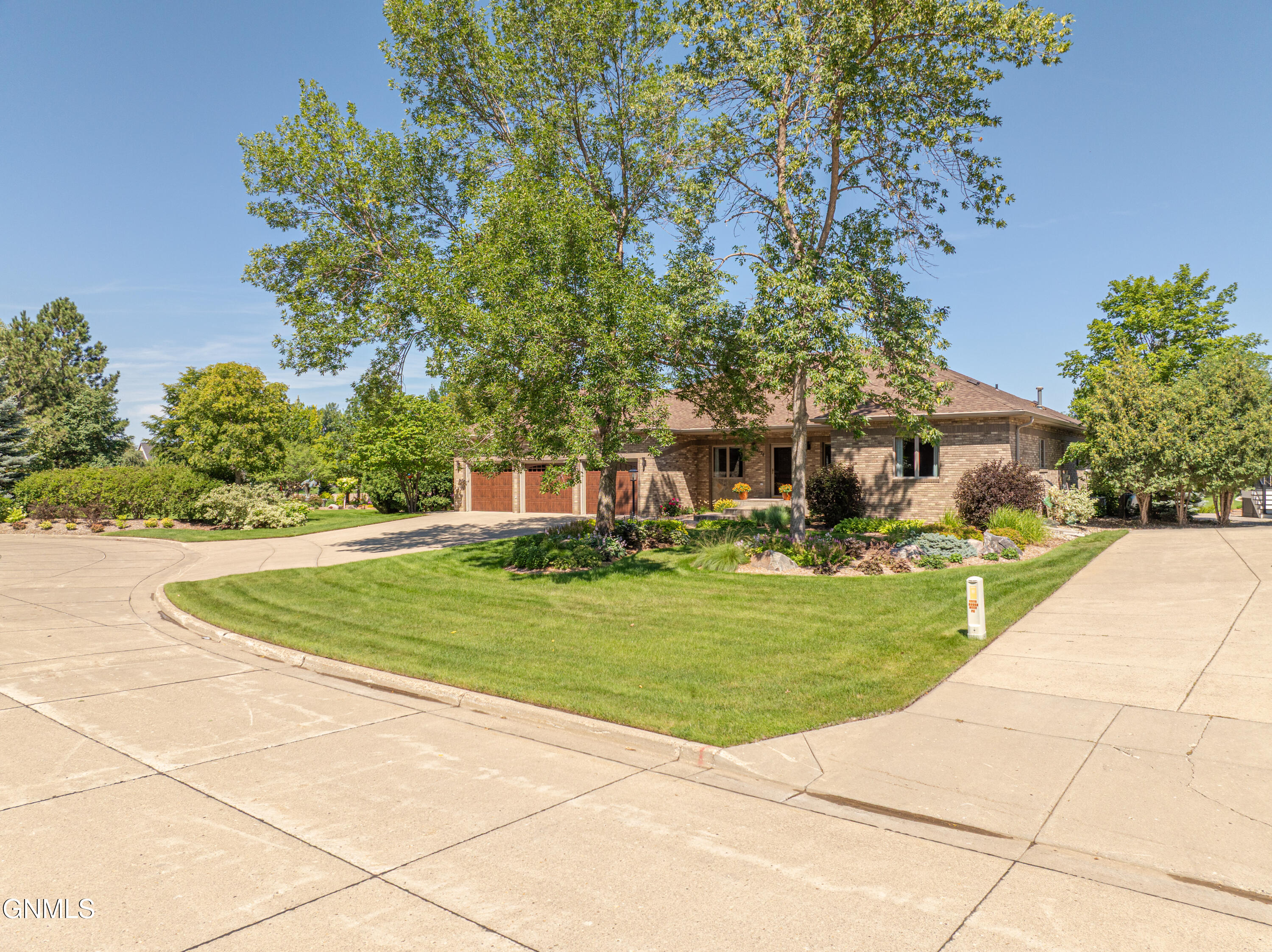 main property photo 154