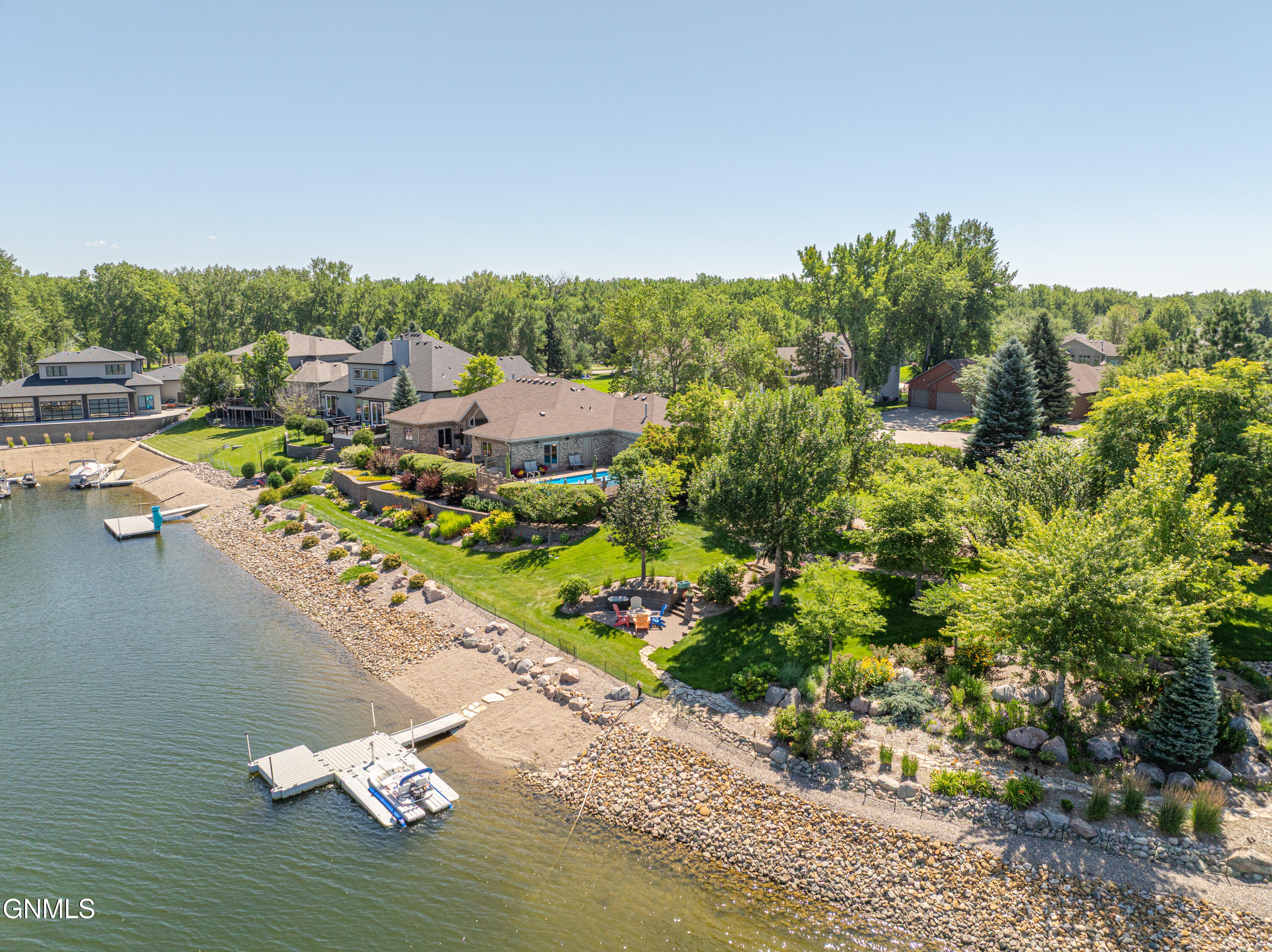 main property photo 160