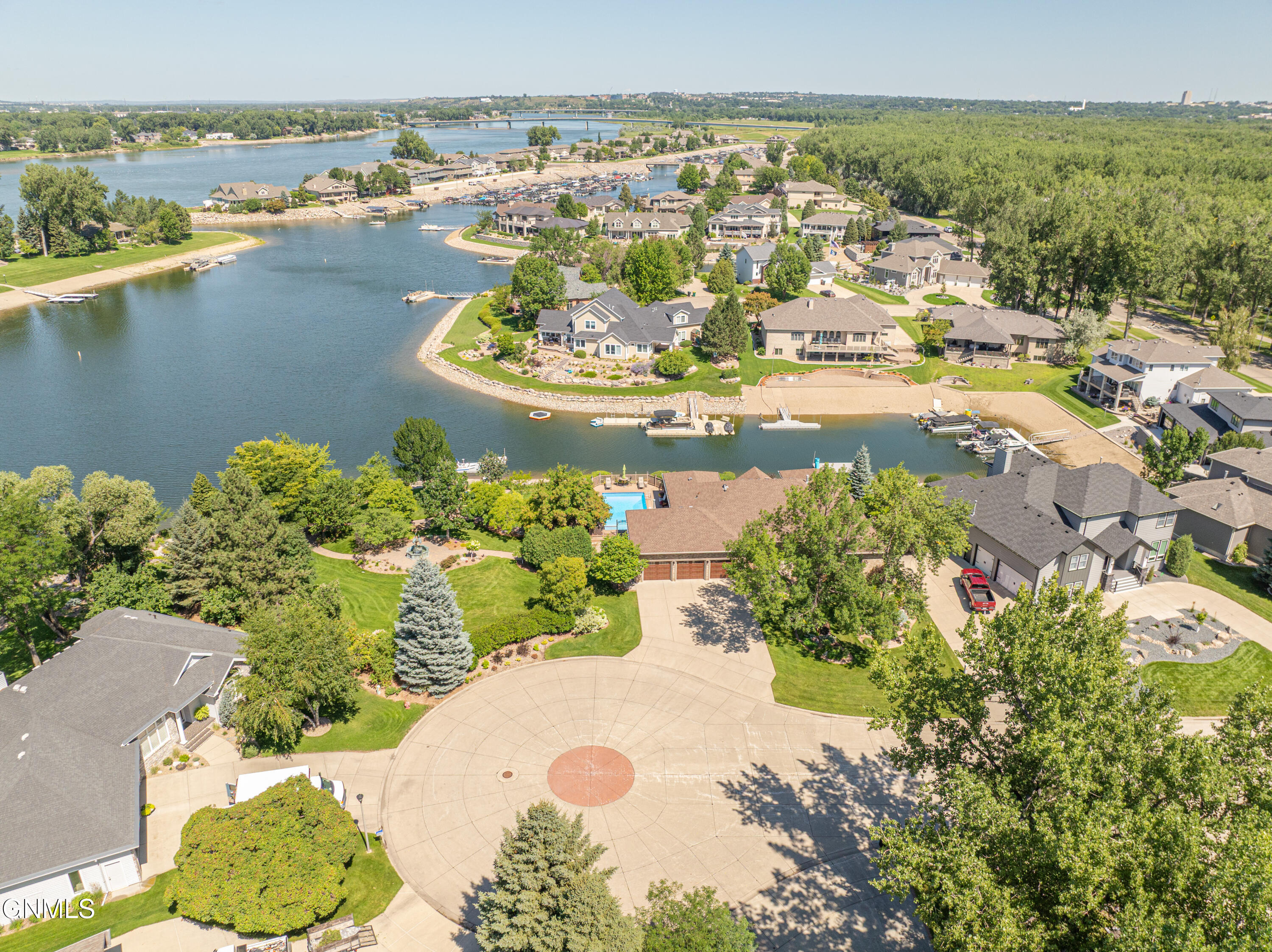 main property photo 171