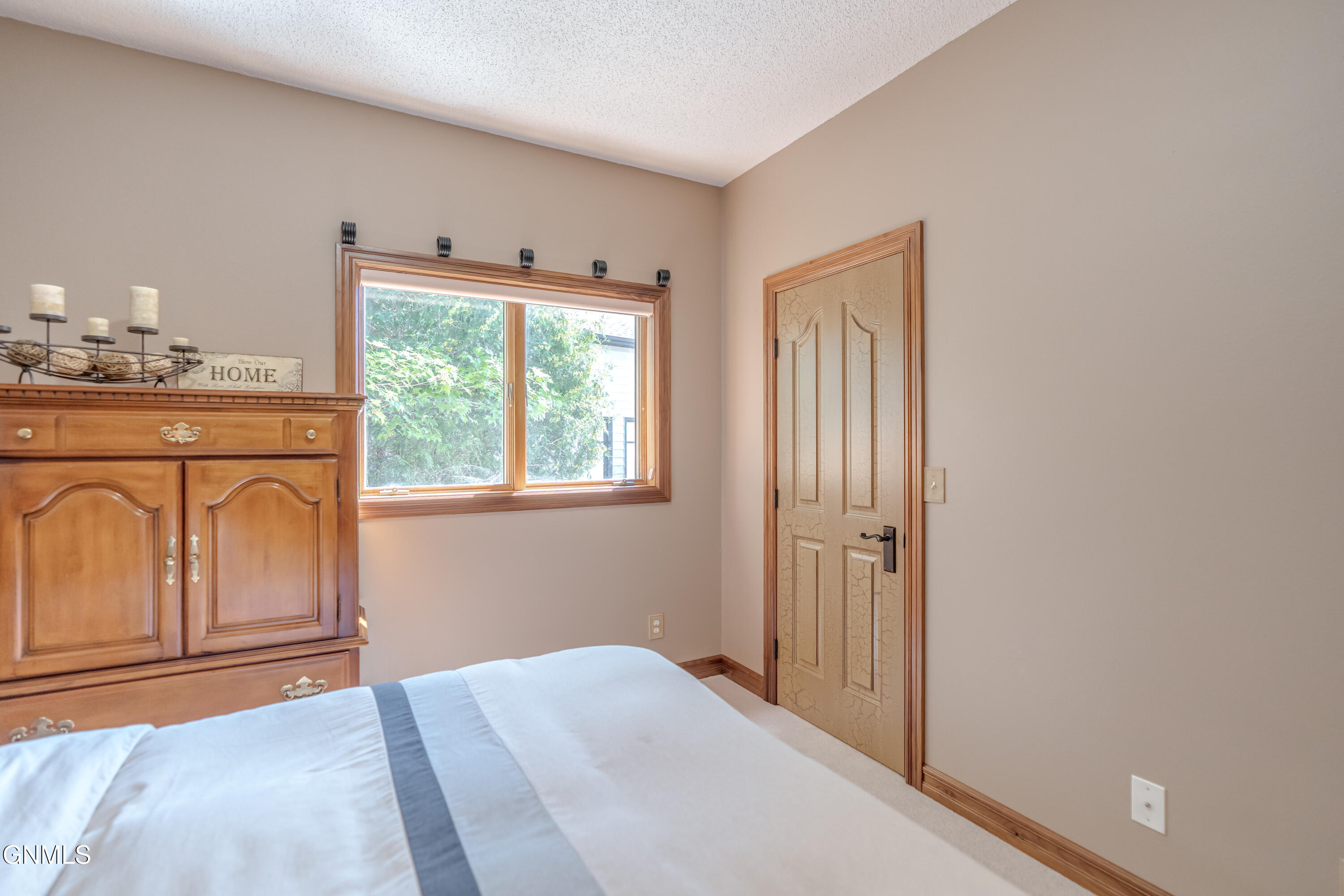 main property photo 66
