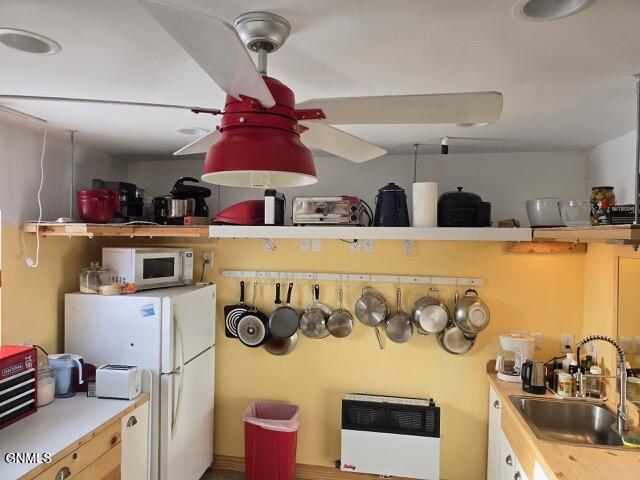 property viewer photo 1