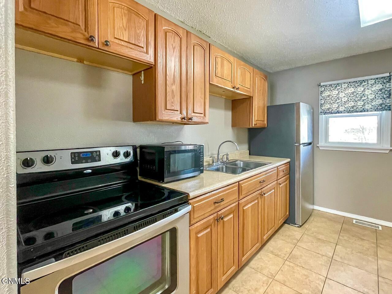 property viewer photo 12