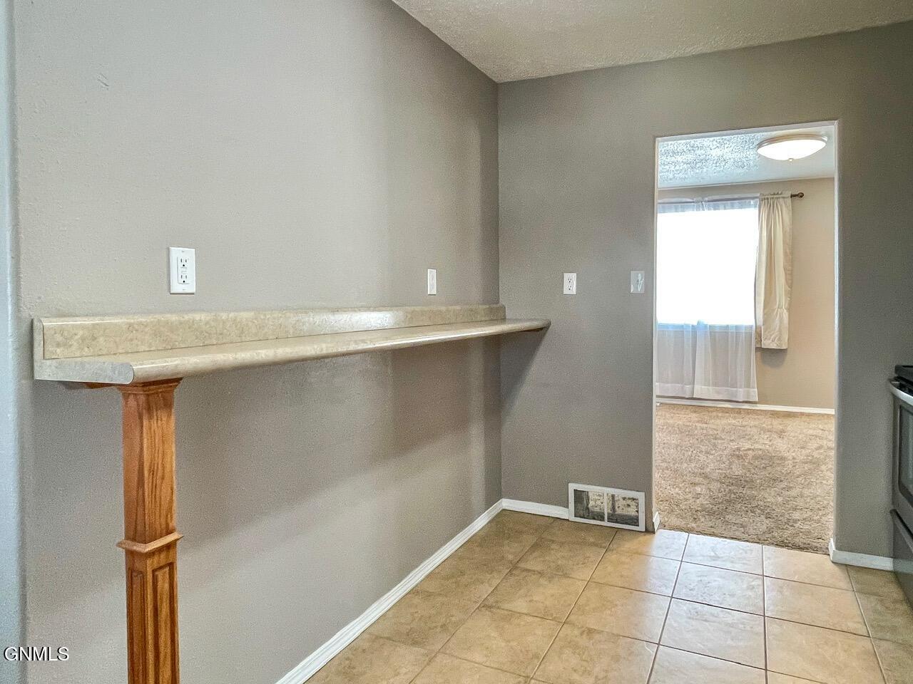 property viewer photo 13