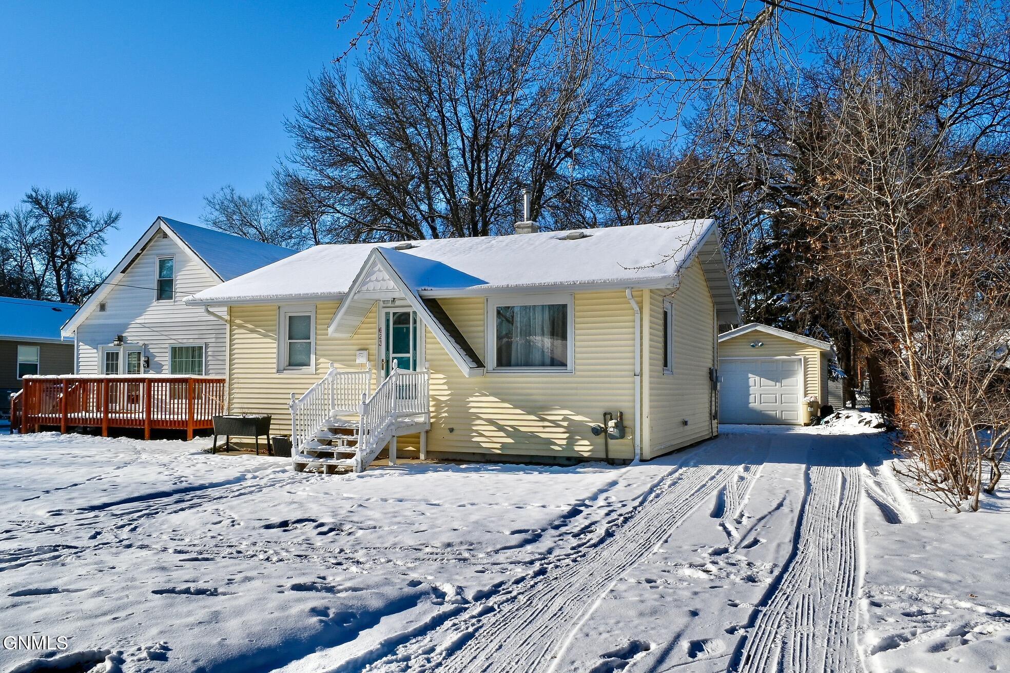 property viewer photo 2