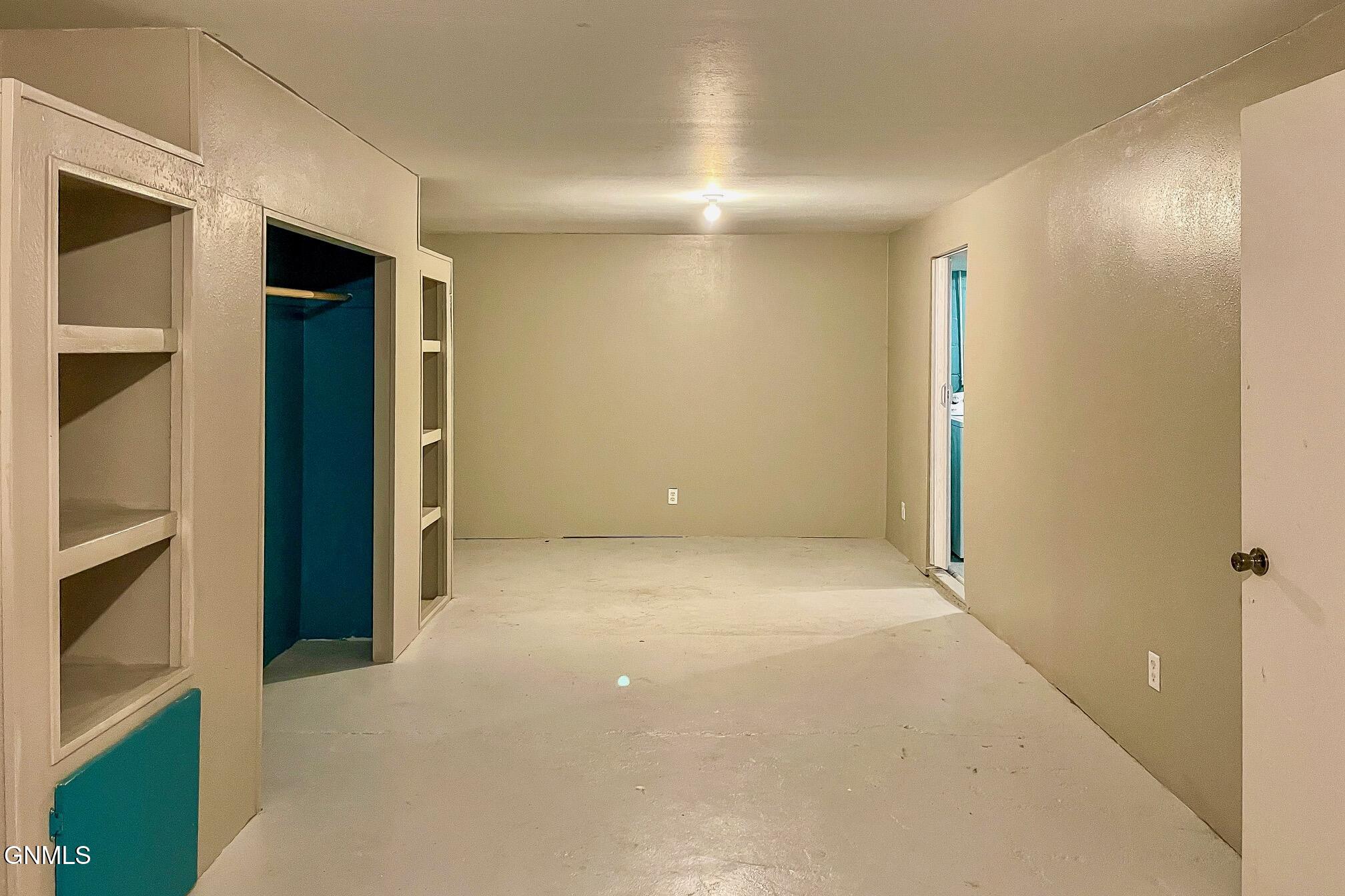 property viewer photo 24