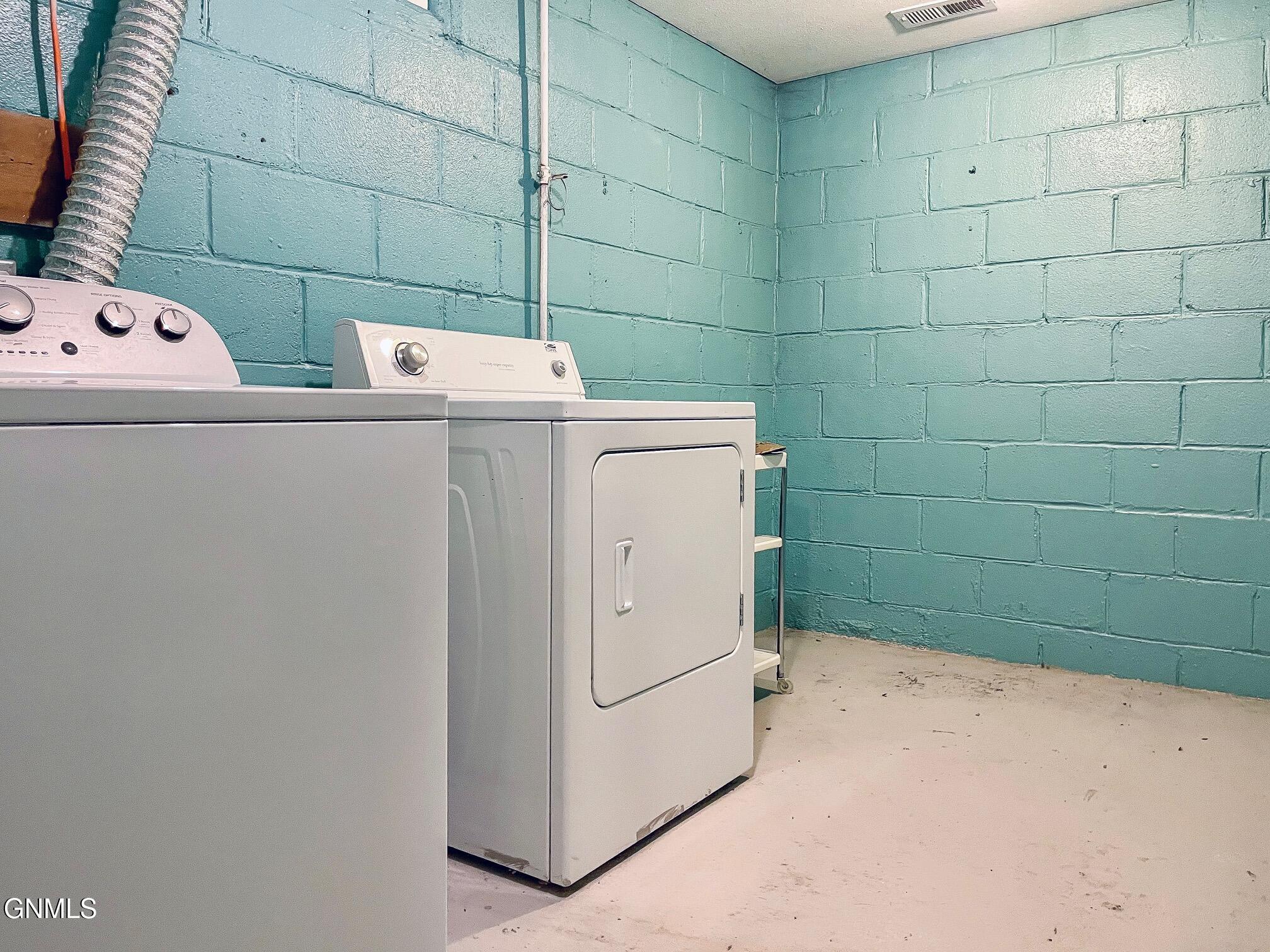 property viewer photo 26