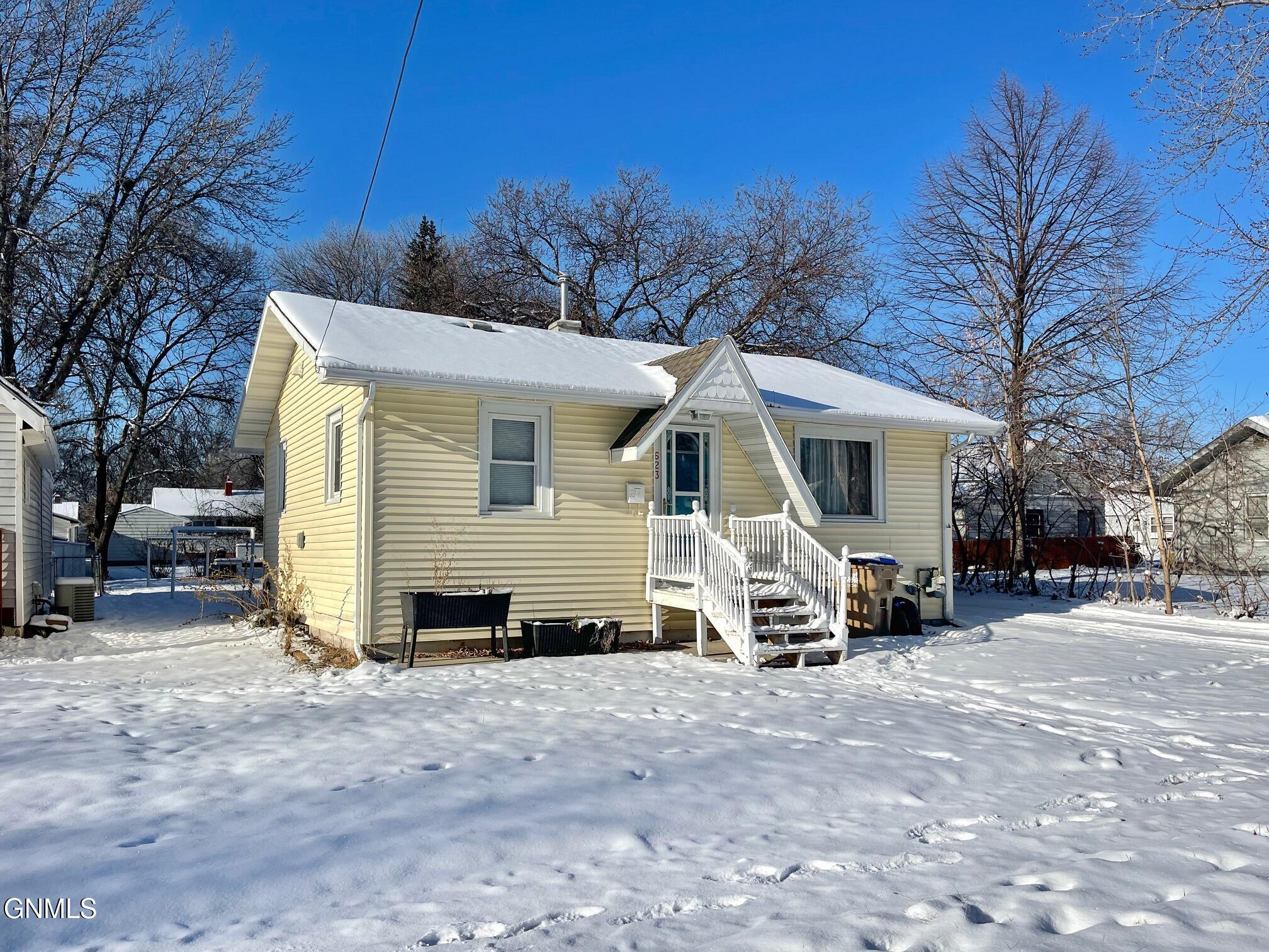 property viewer photo 3