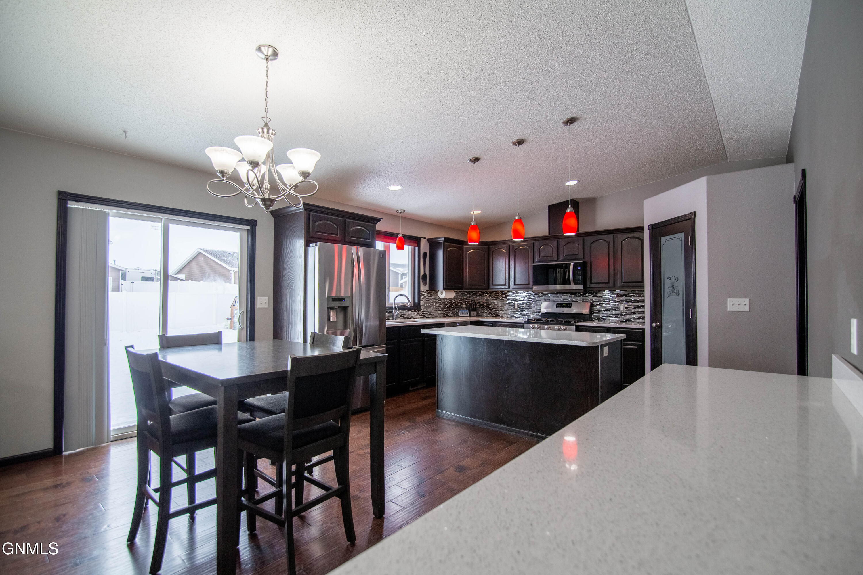 property viewer photo 16