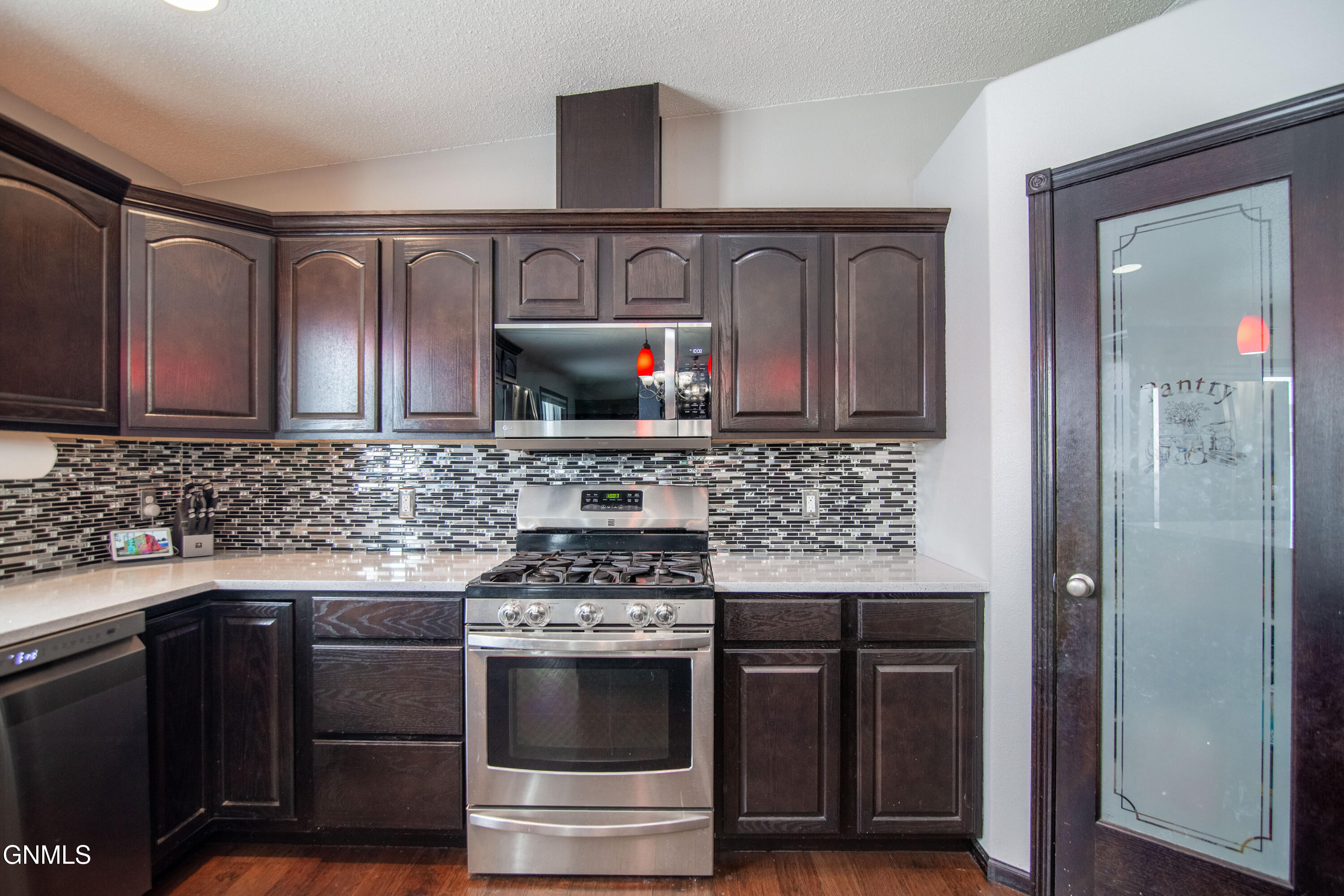 property viewer photo 19