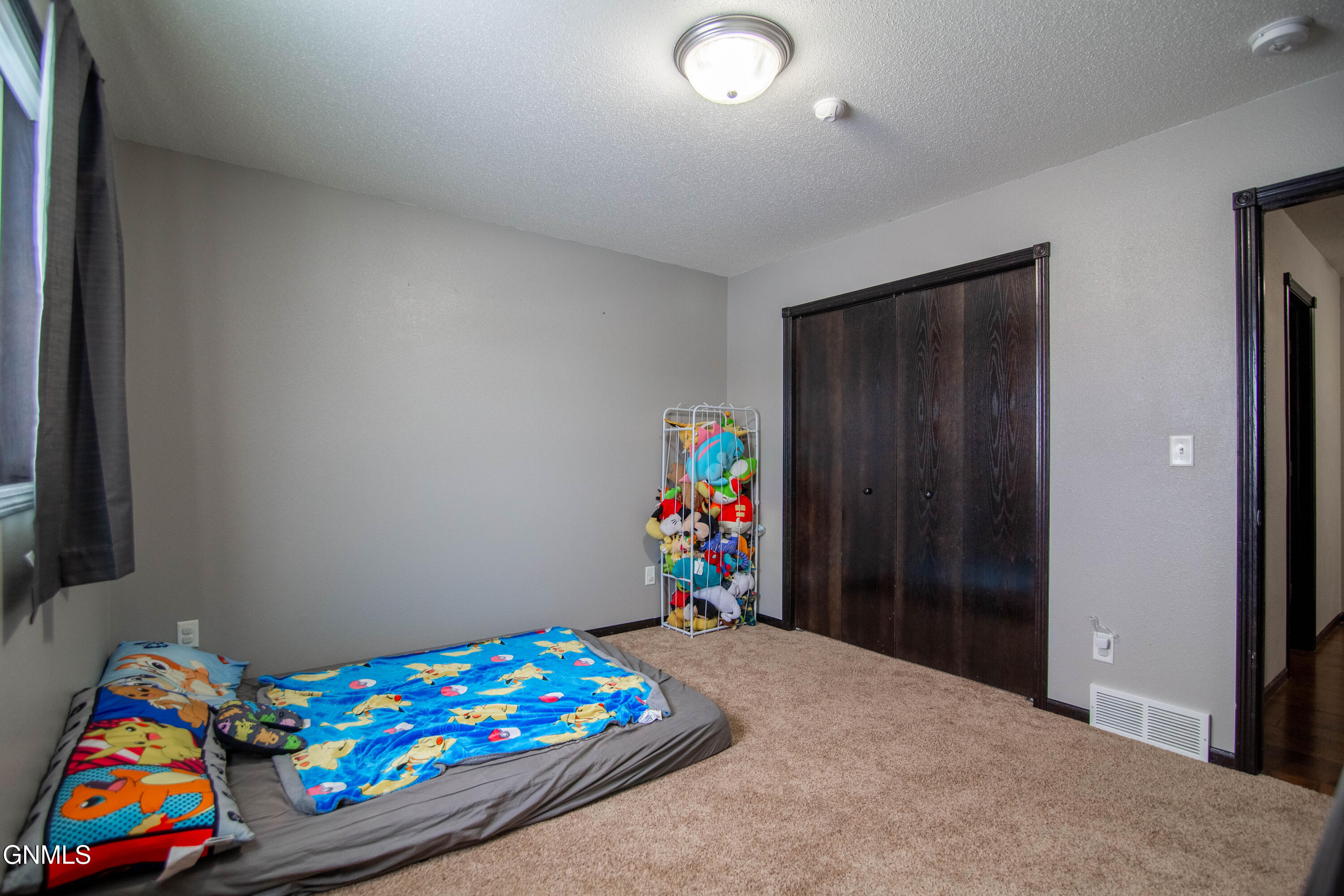 property viewer photo 30