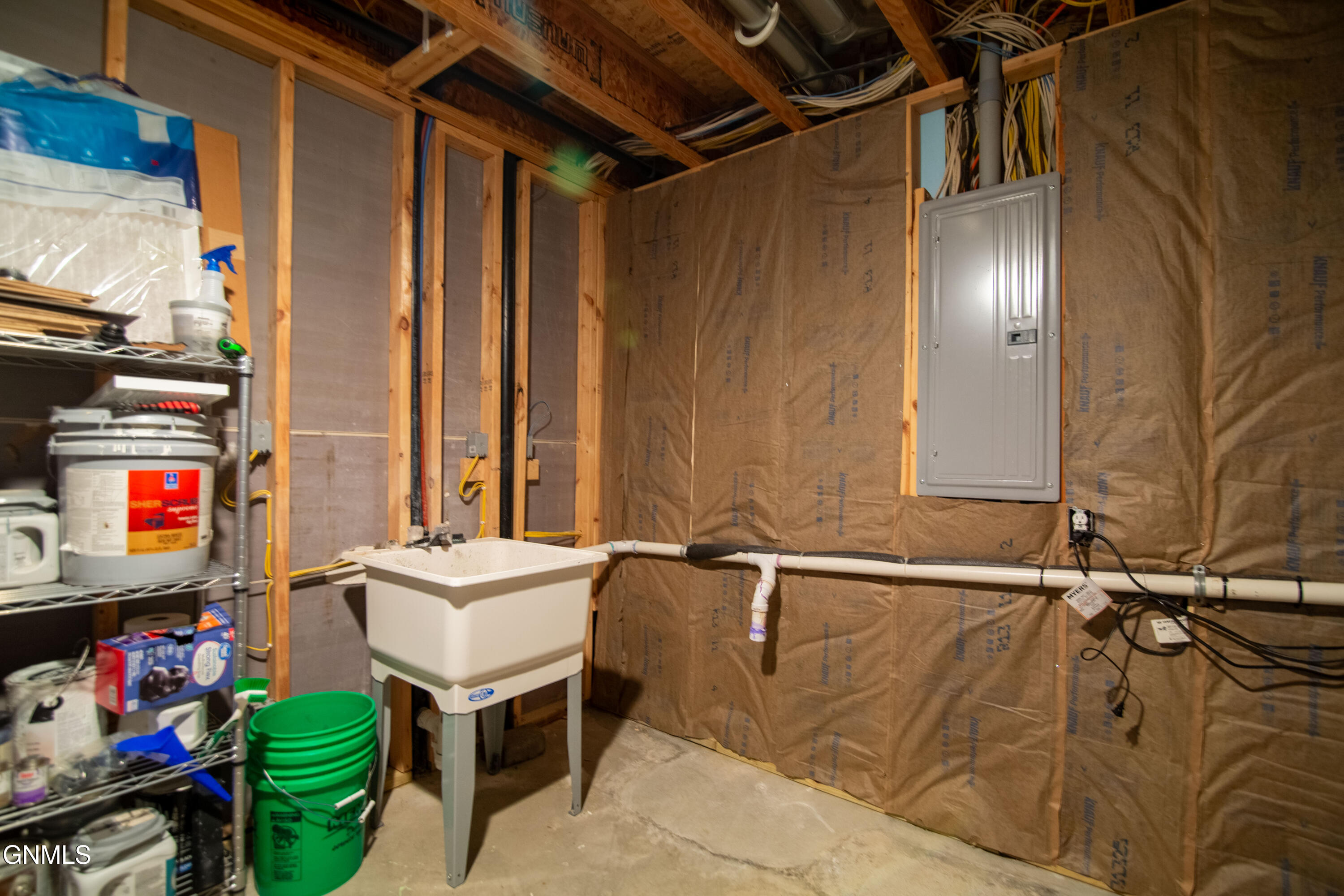 property viewer photo 38
