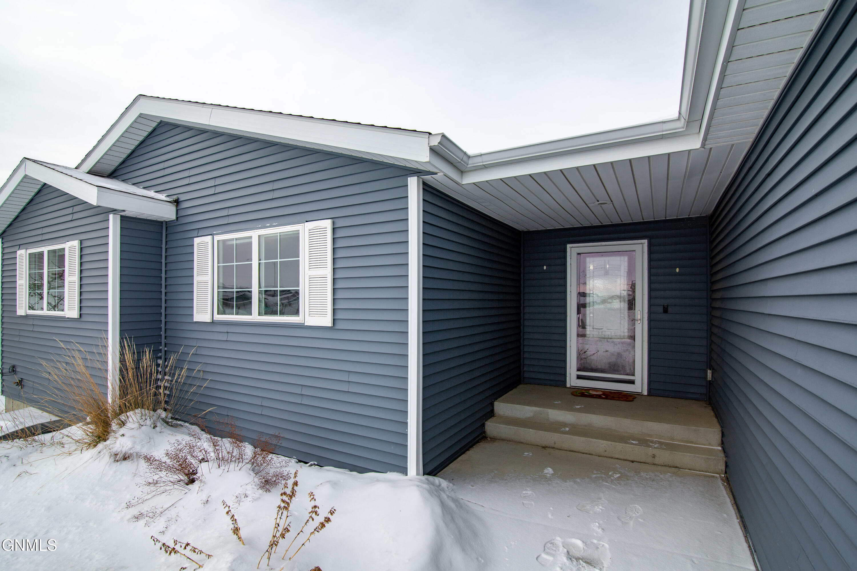 property viewer photo 4