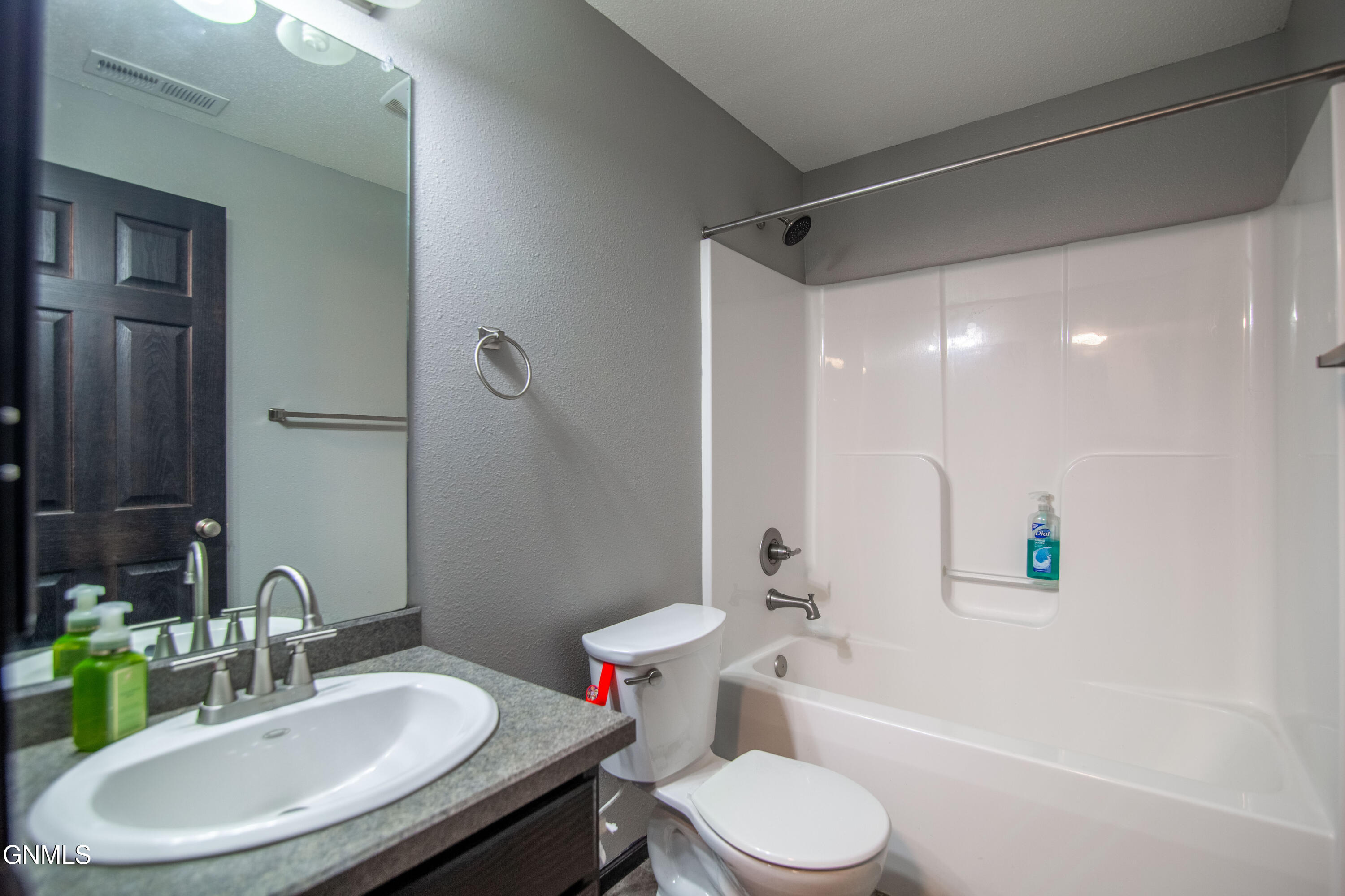 property viewer photo 41