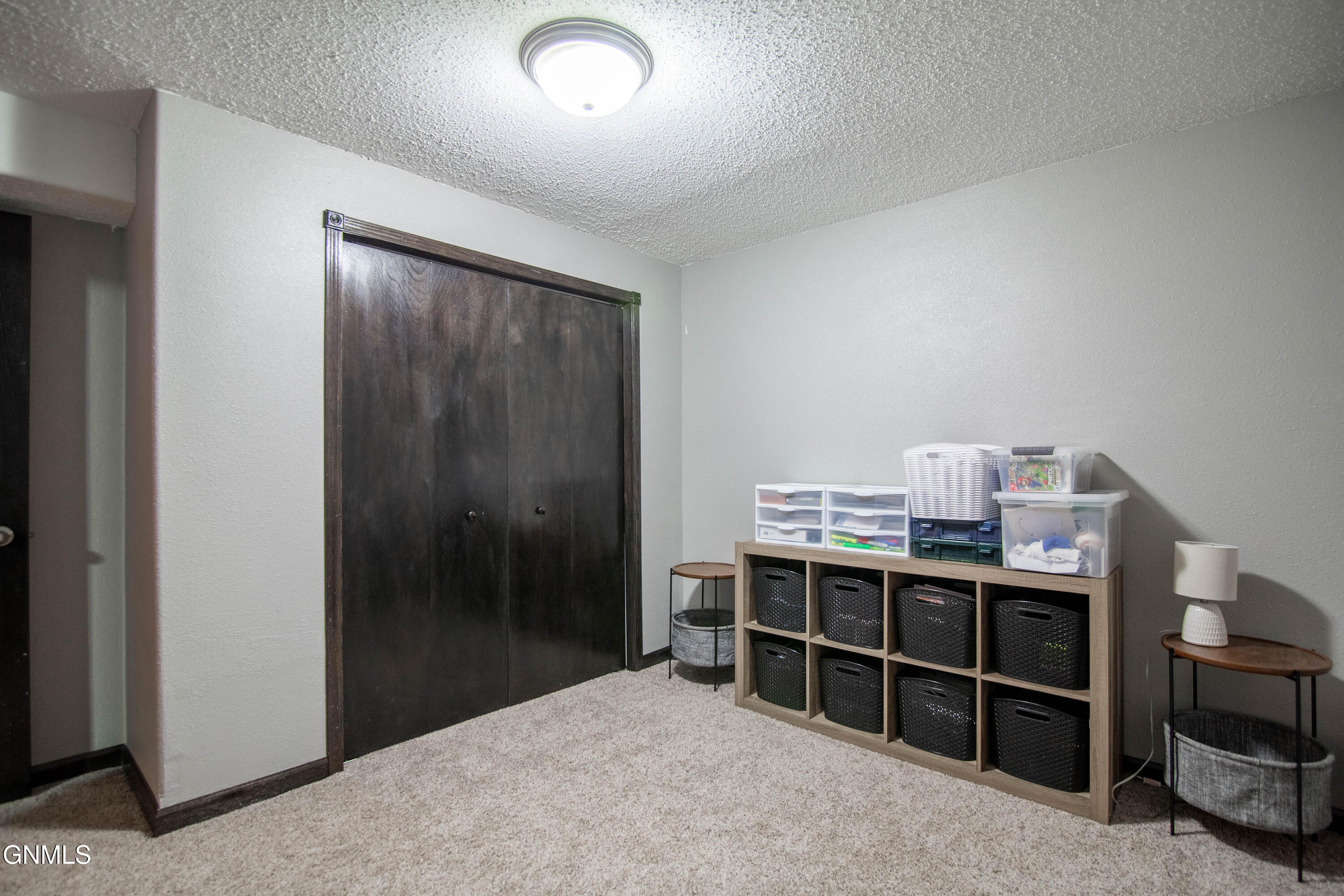 property viewer photo 45