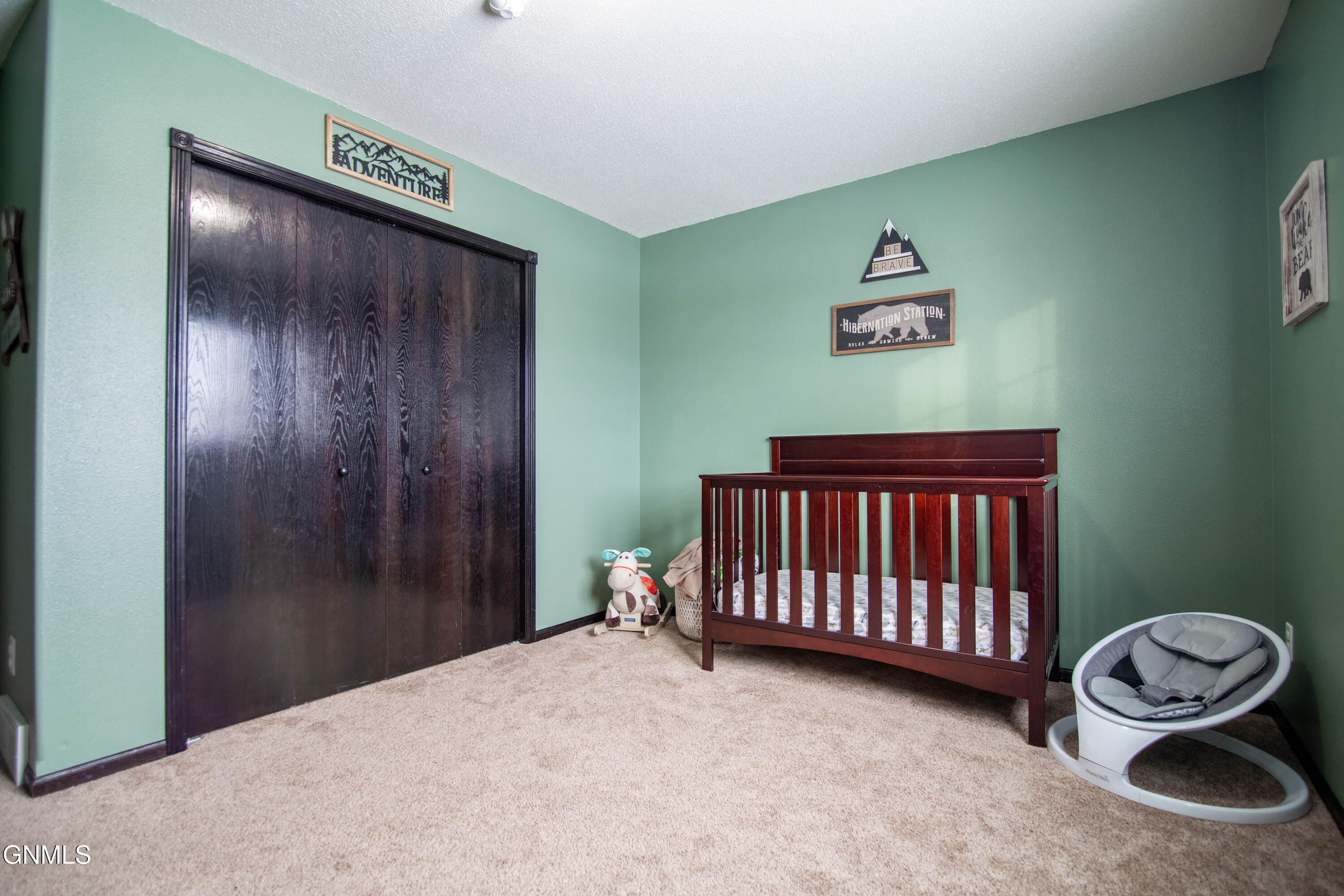 property viewer photo 47