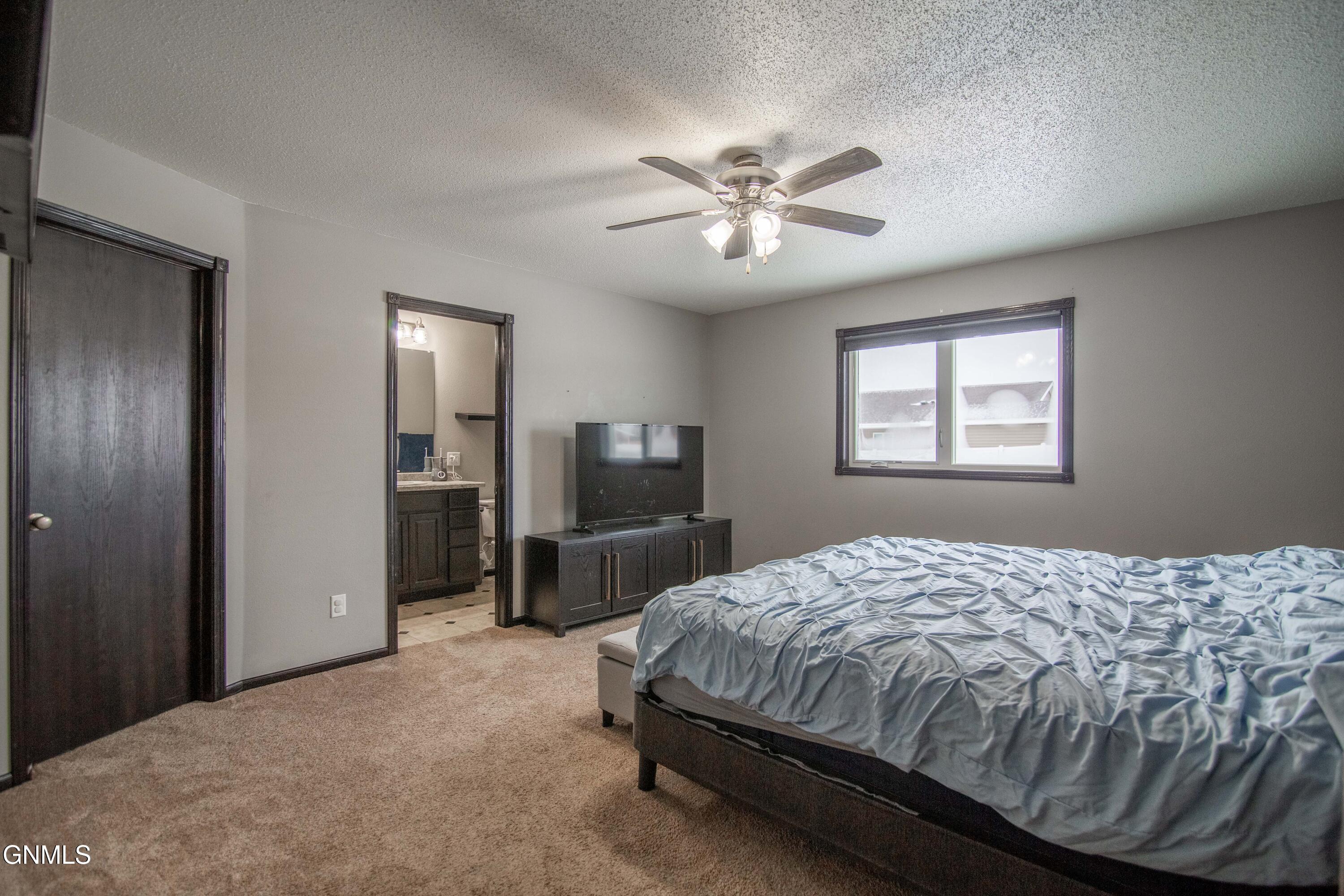 property viewer photo 48