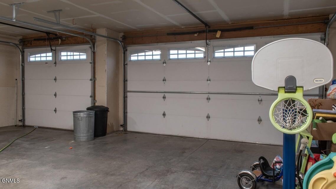 property viewer photo 53