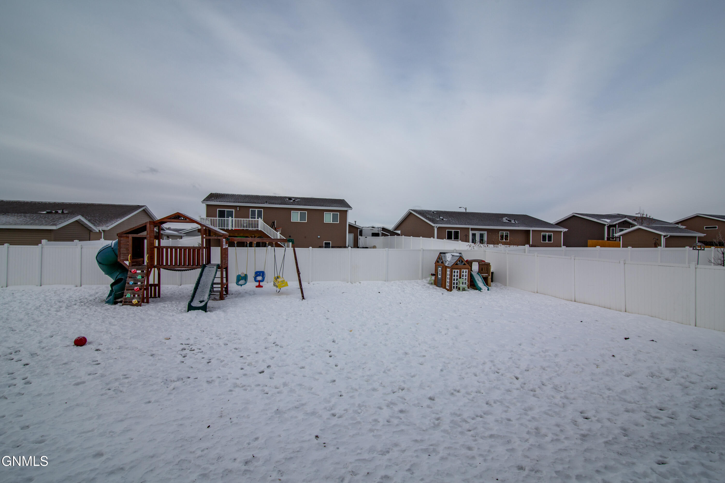 property viewer photo 7