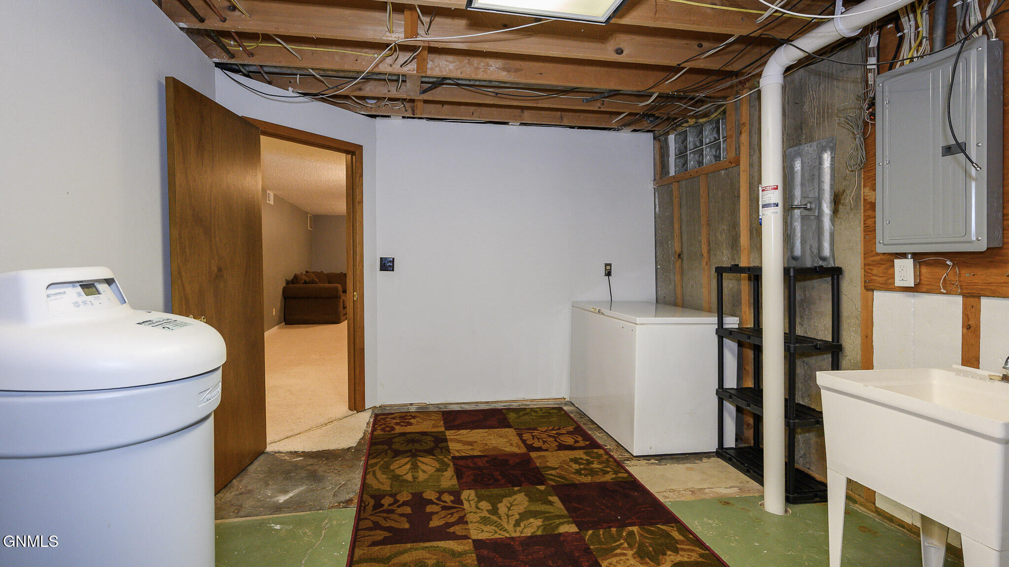 property viewer photo 27