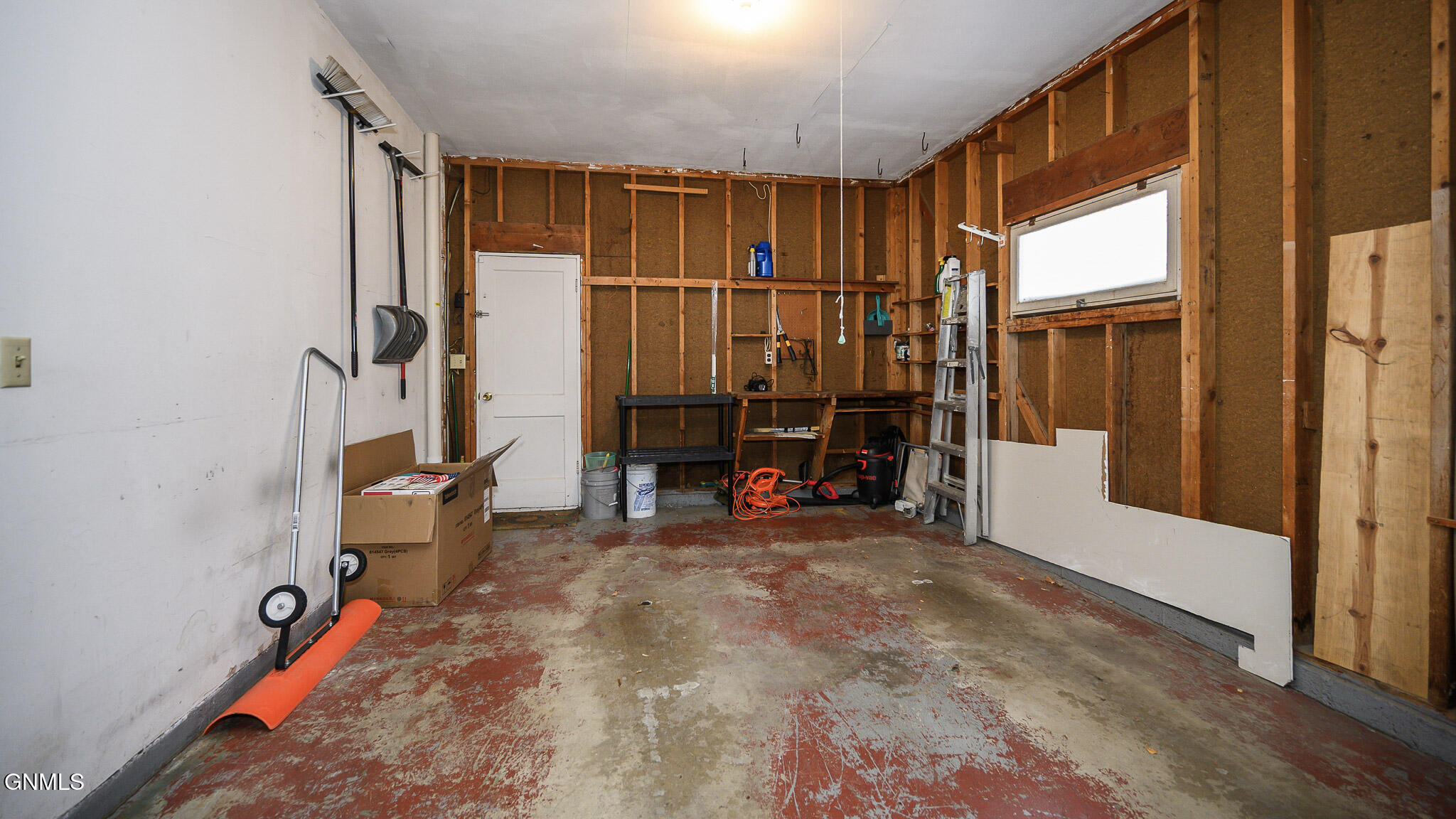 property viewer photo 29