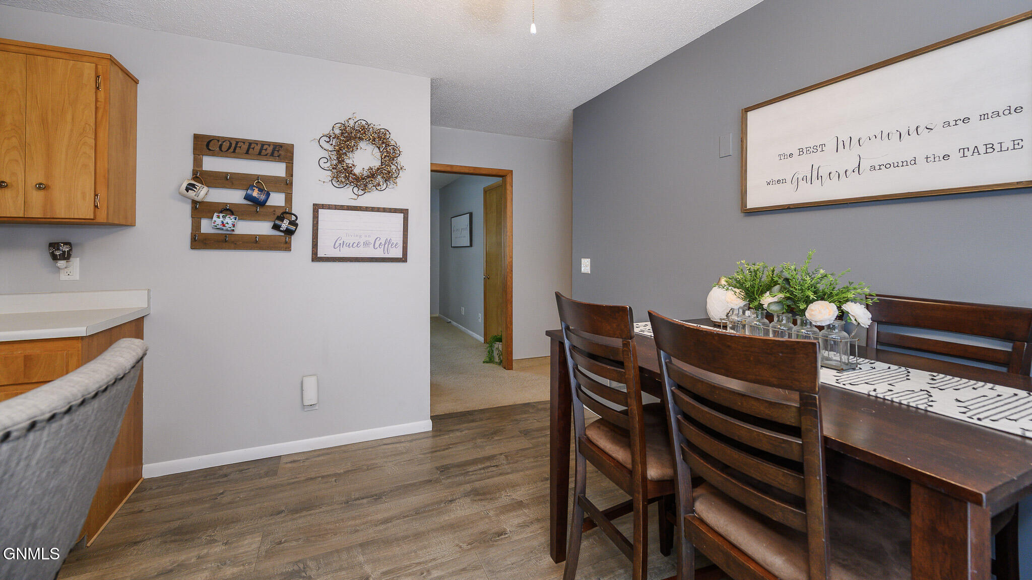 property viewer photo 9