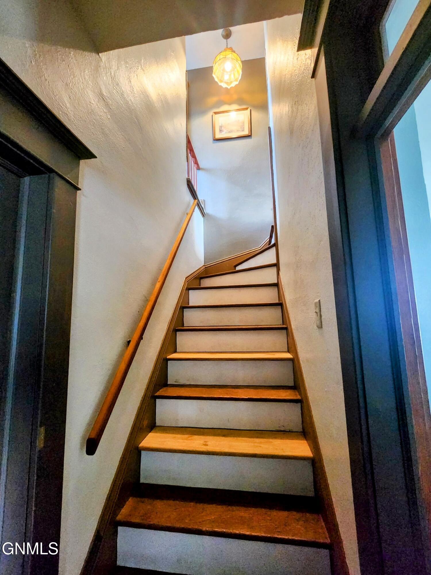 property viewer photo 12