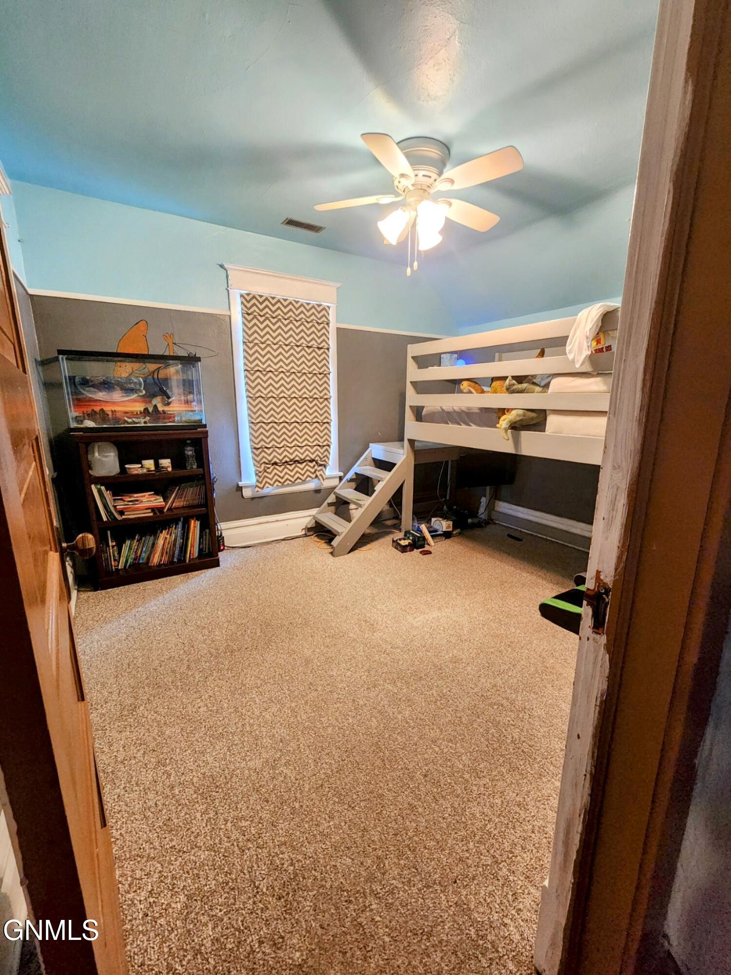 property viewer photo 17