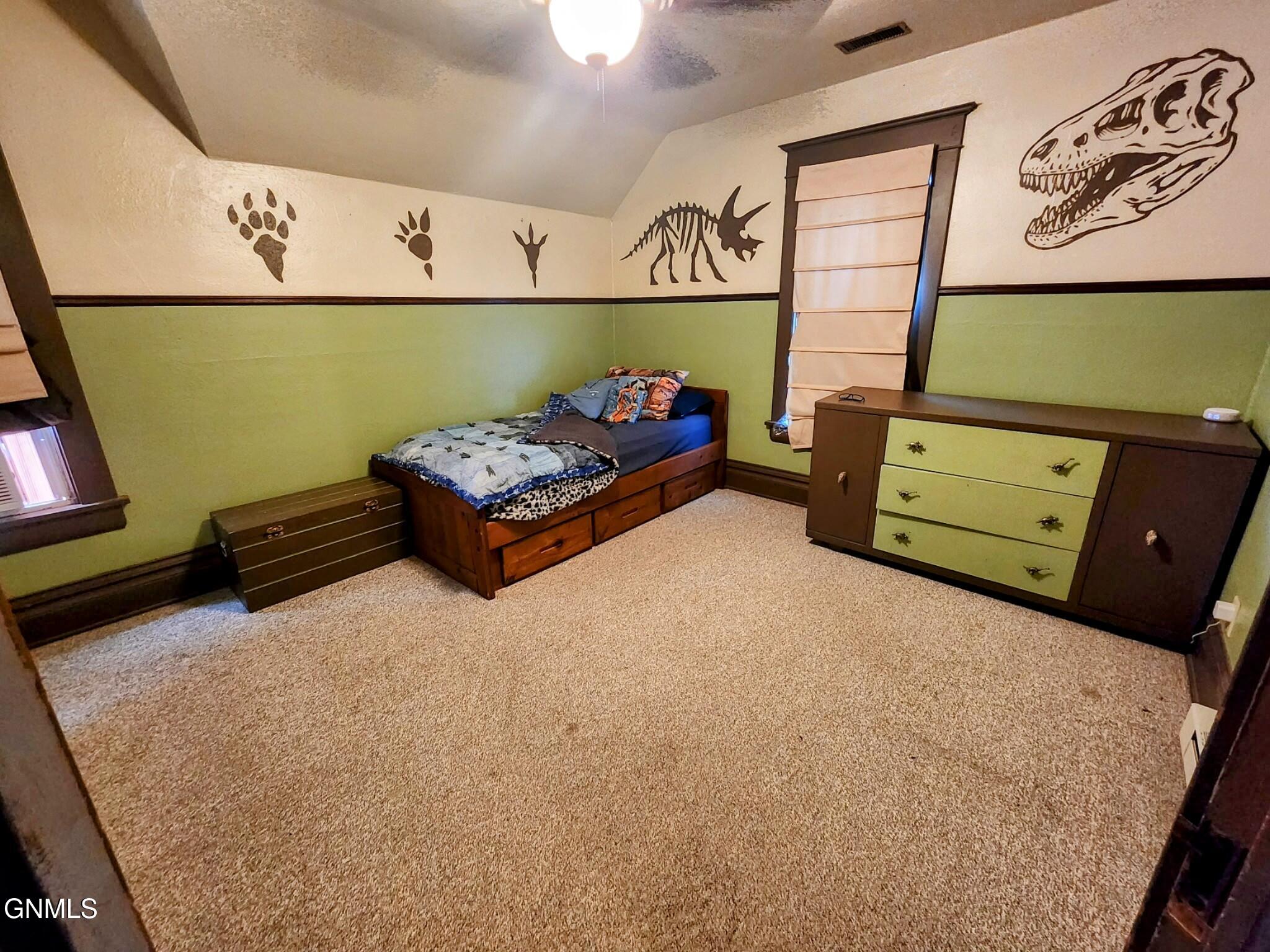 property viewer photo 18