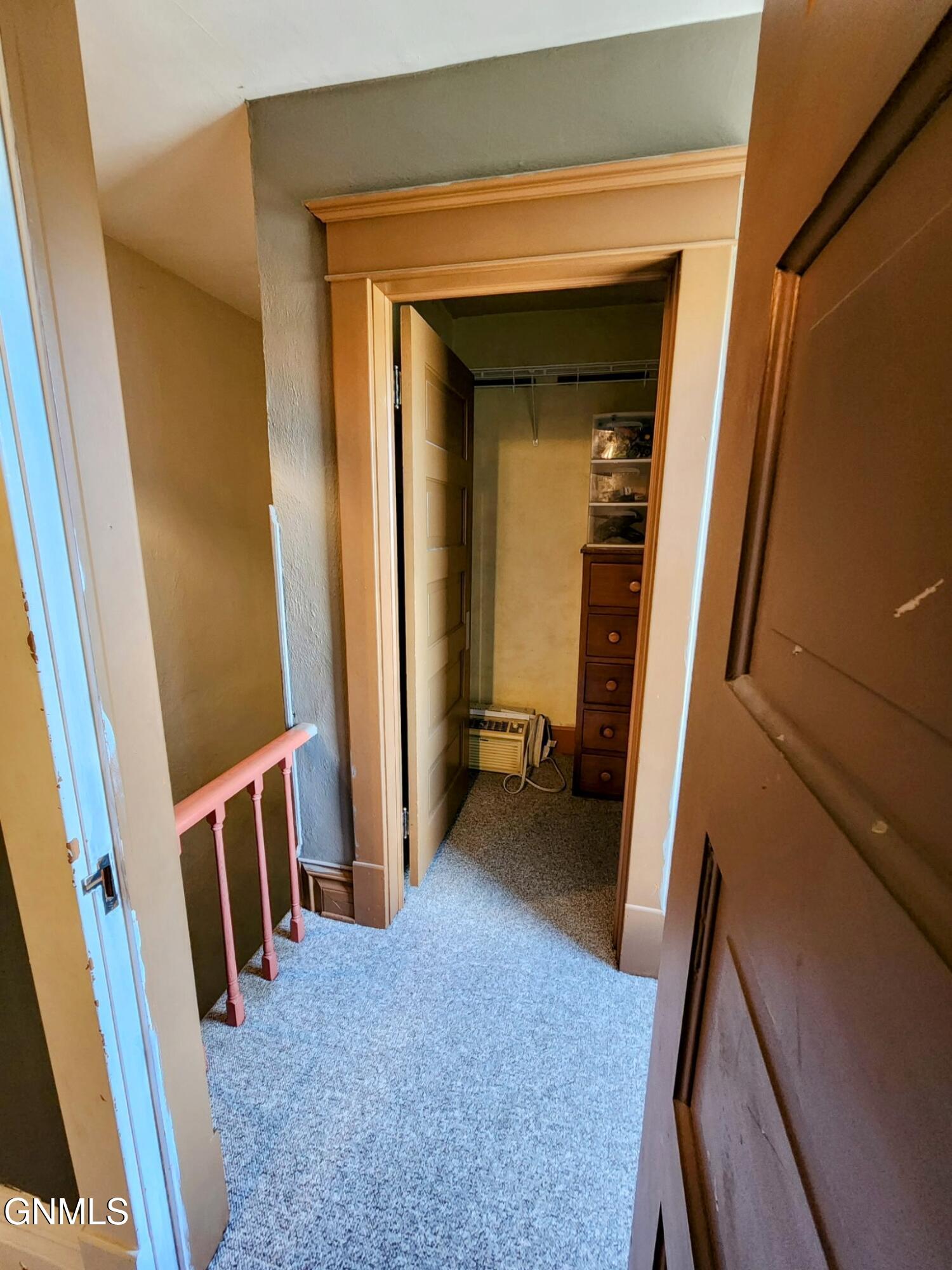 property viewer photo 25