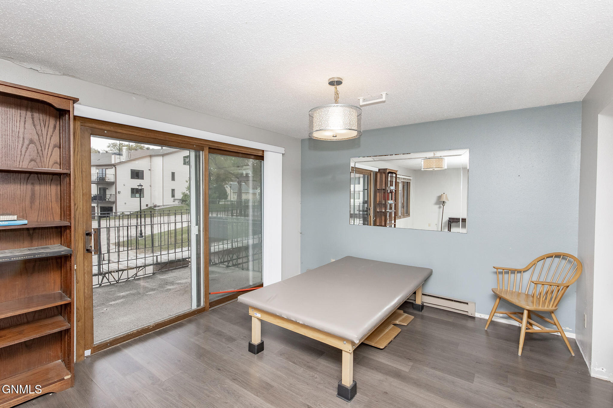 property viewer photo 11